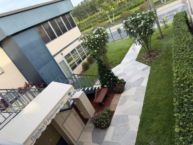 main property photo 14