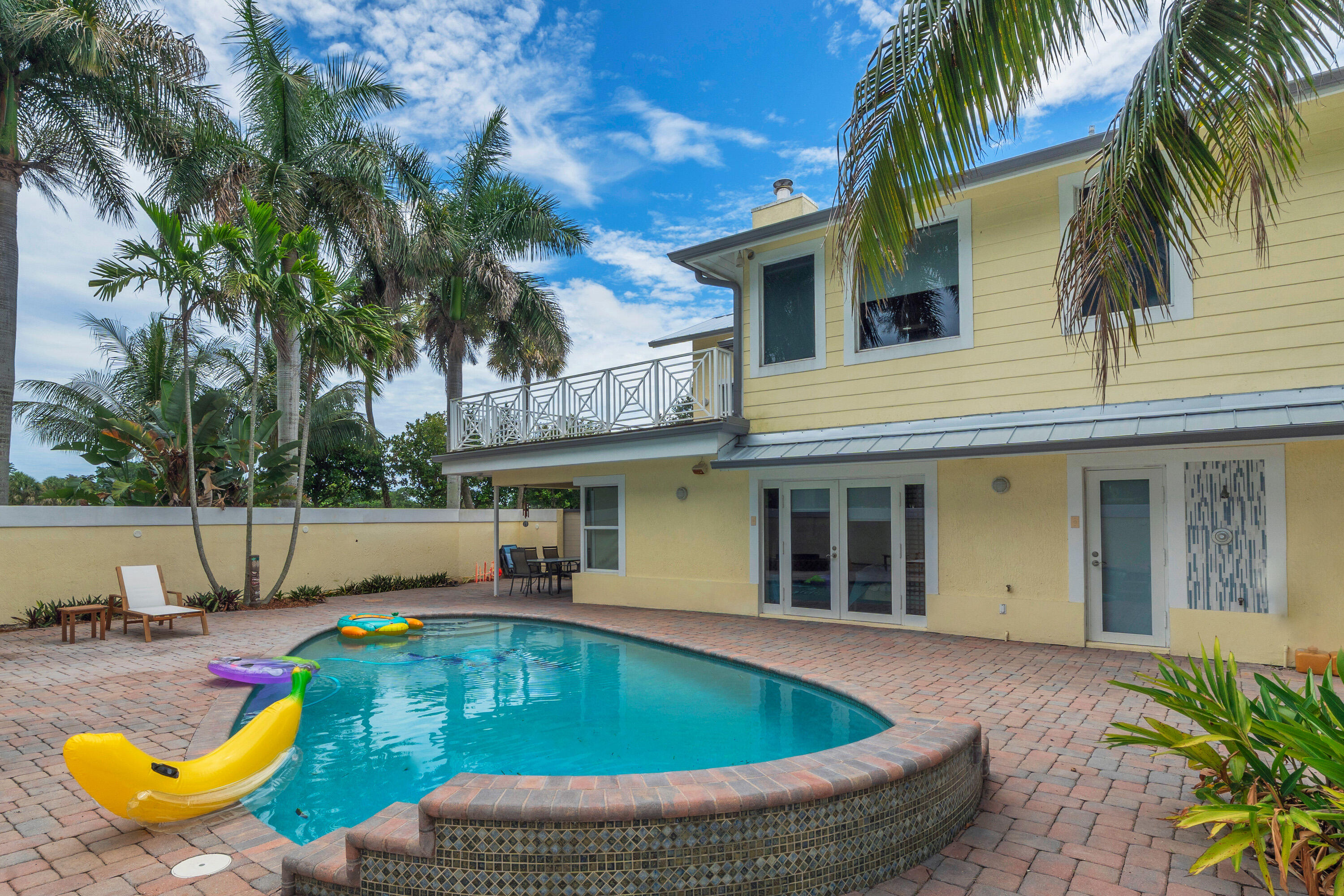 main property photo 64
