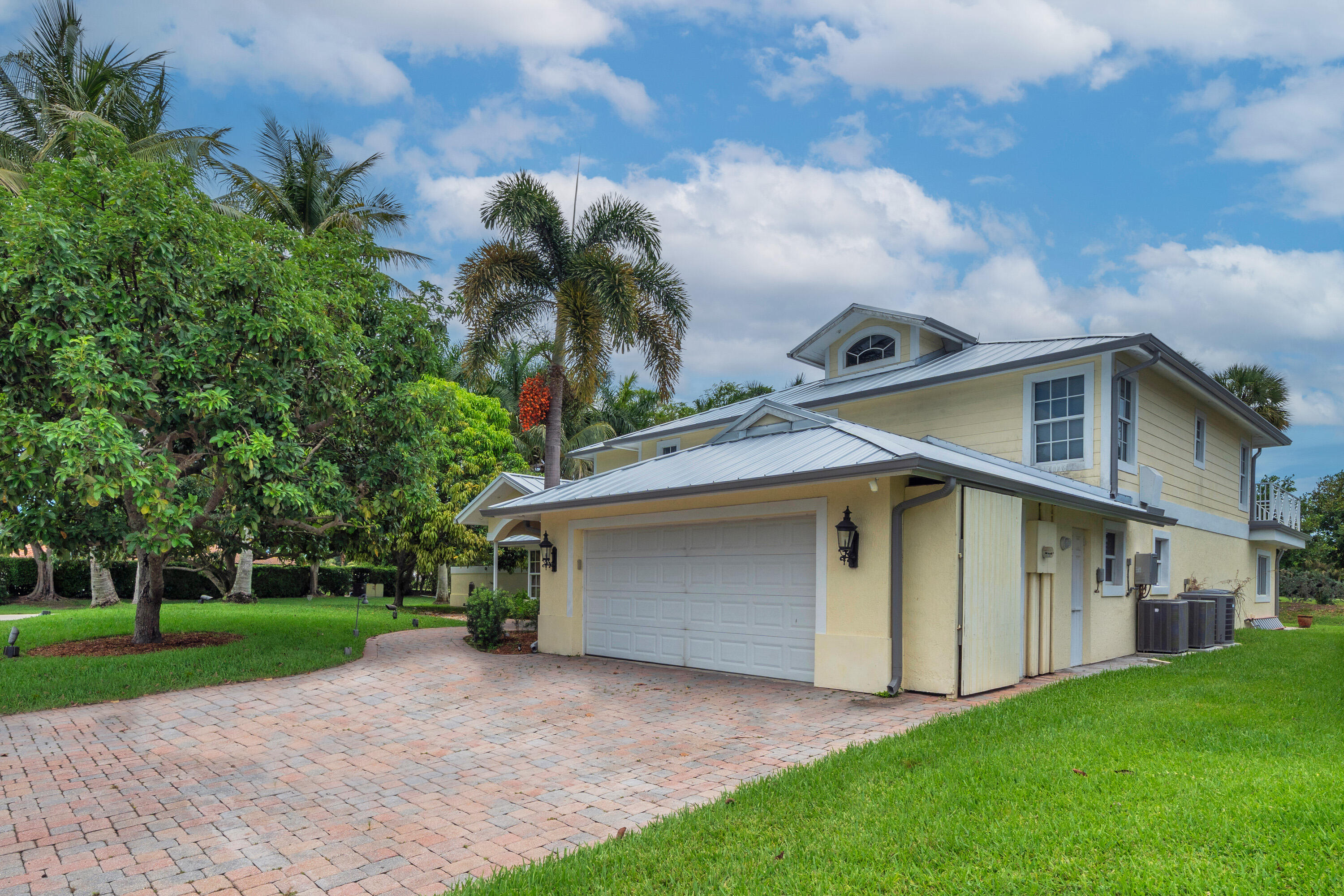 main property photo 92