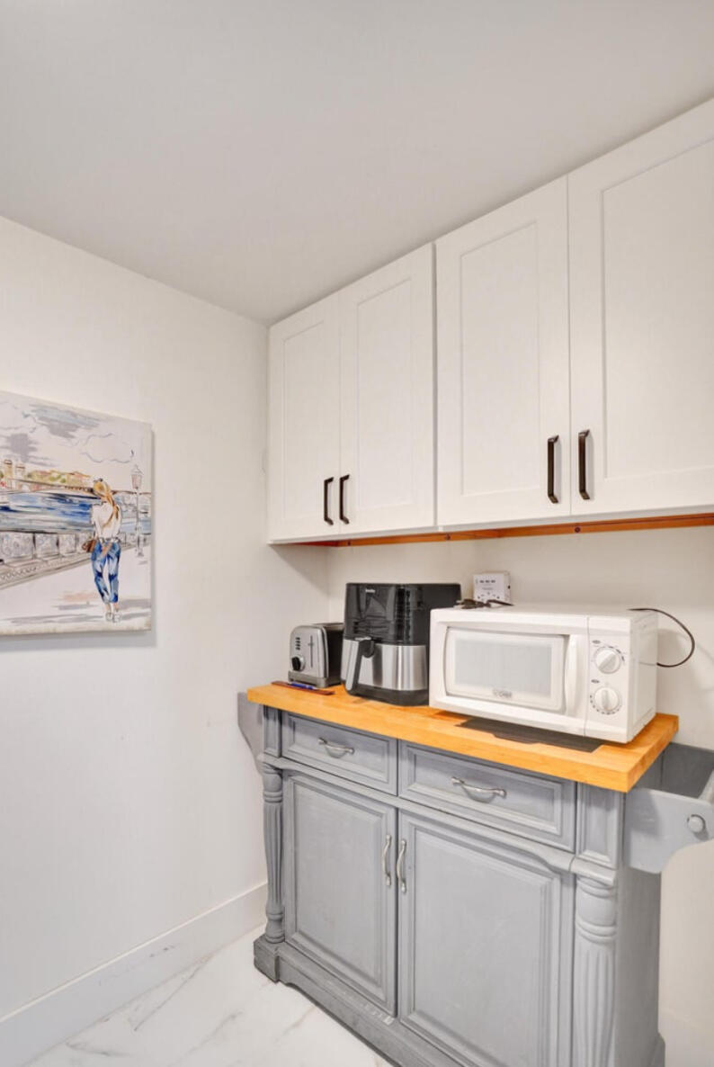 main property photo 68