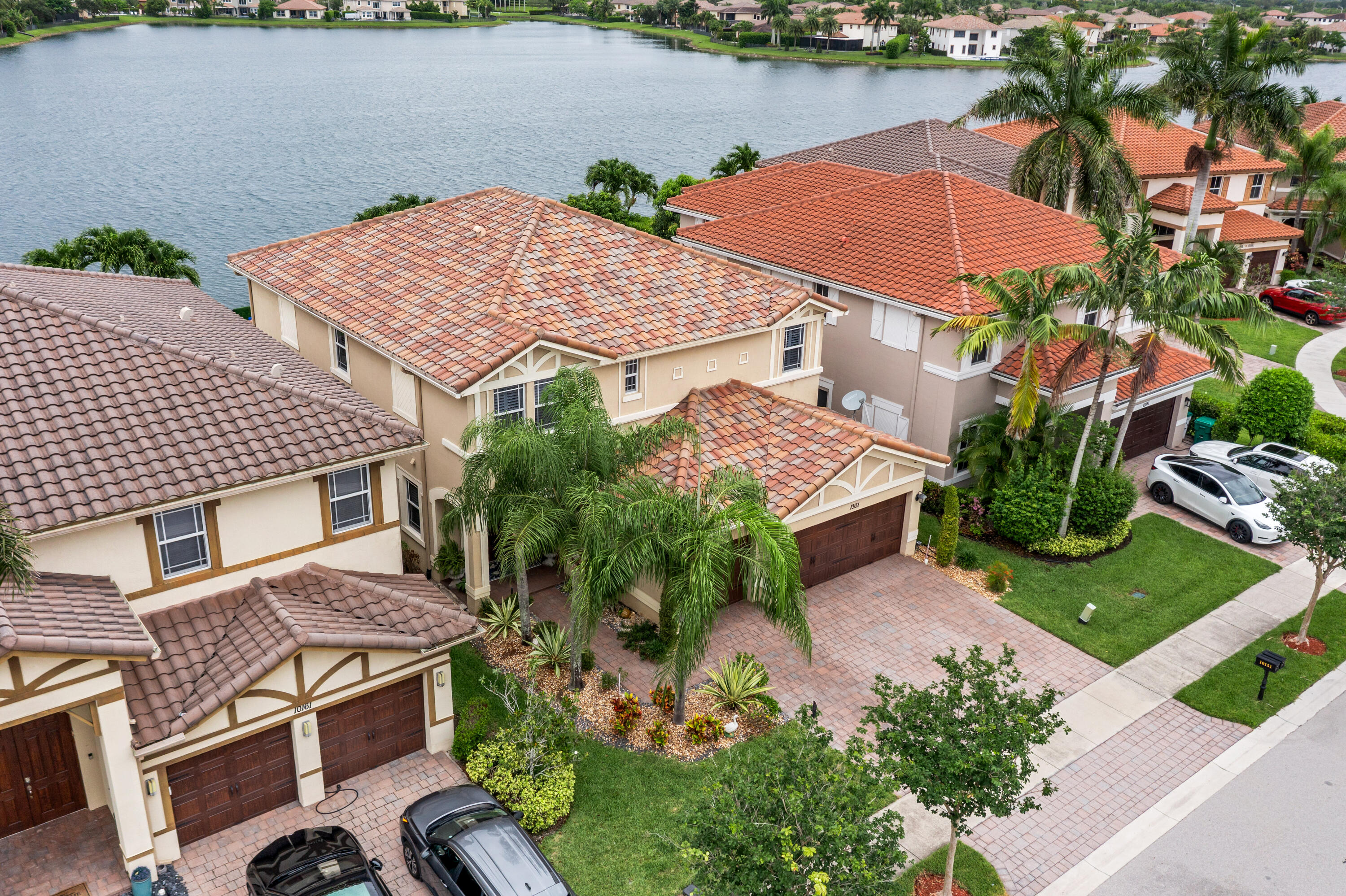 main property photo 70