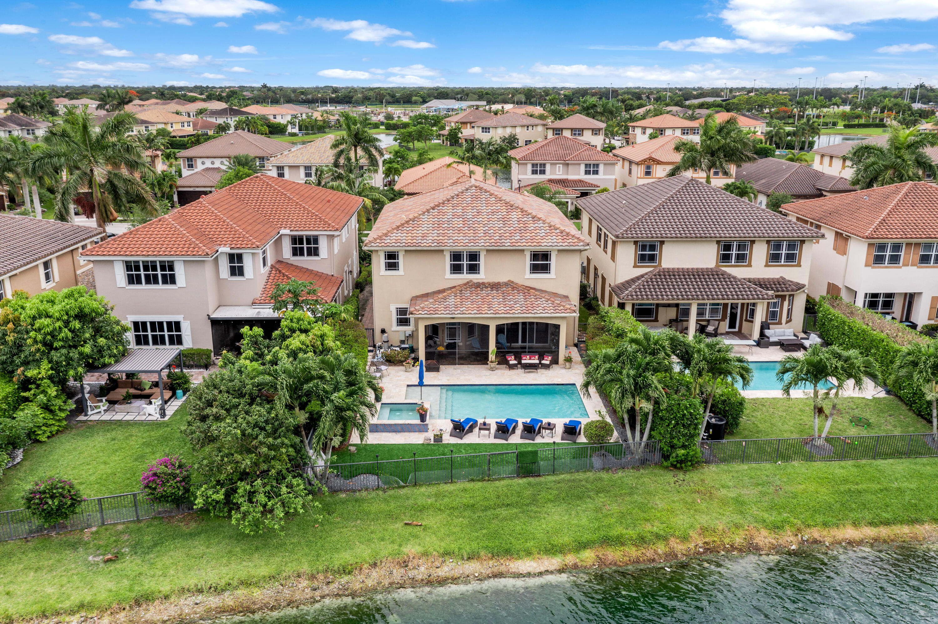 main property photo 73