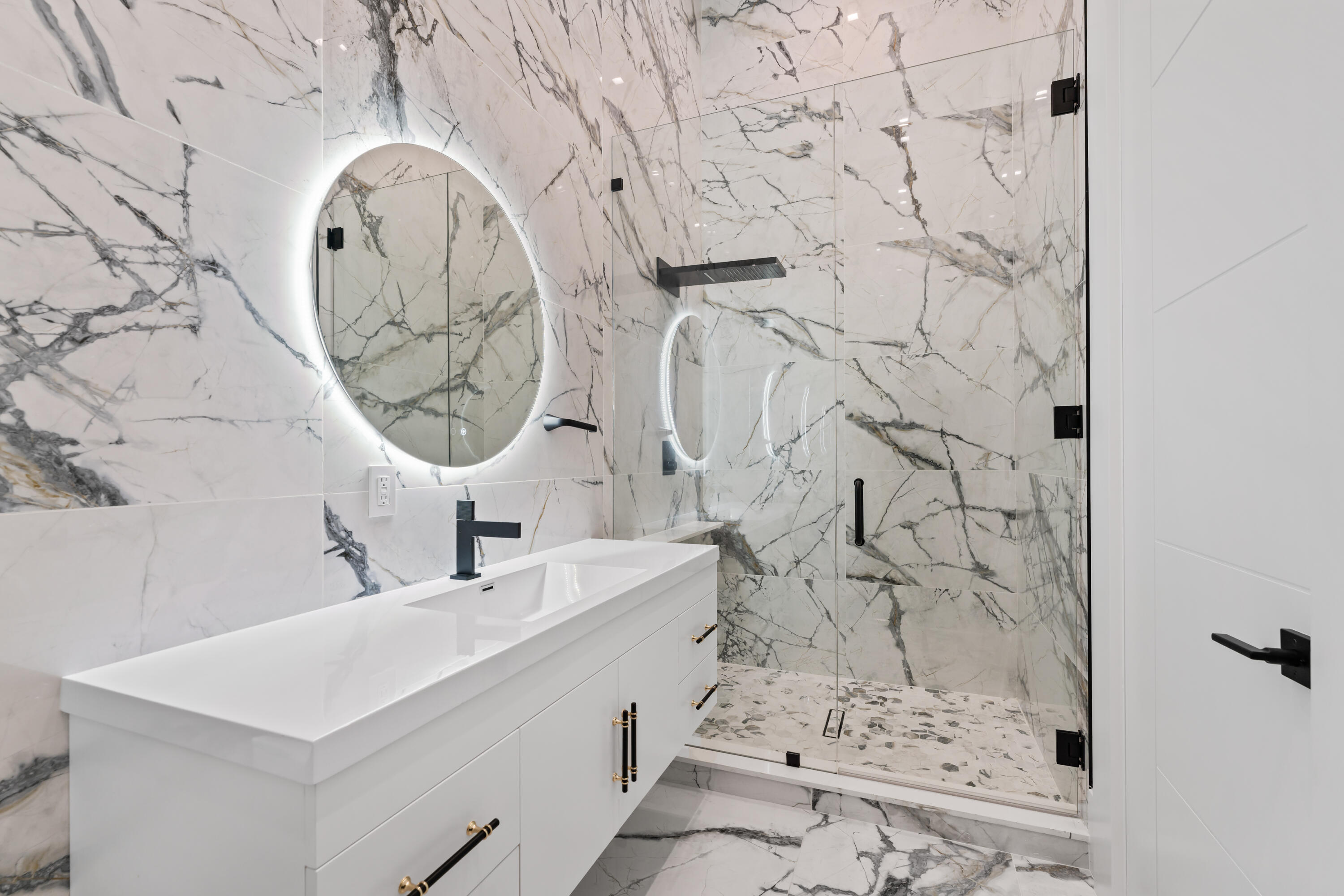 main property photo 67
