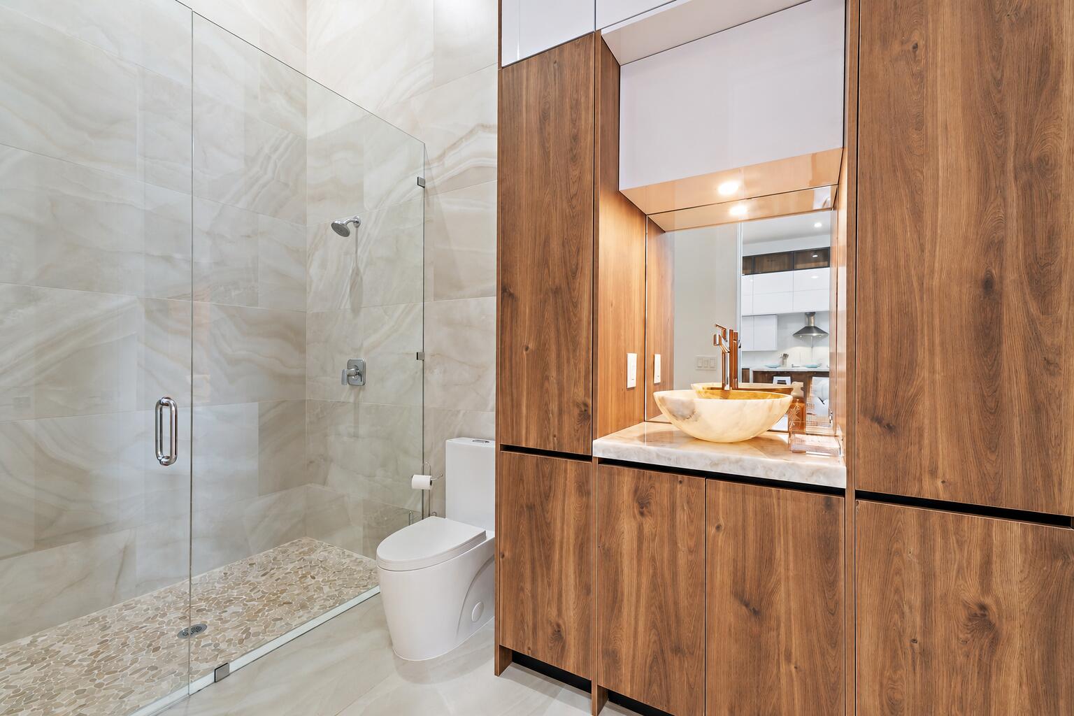 main property photo 79