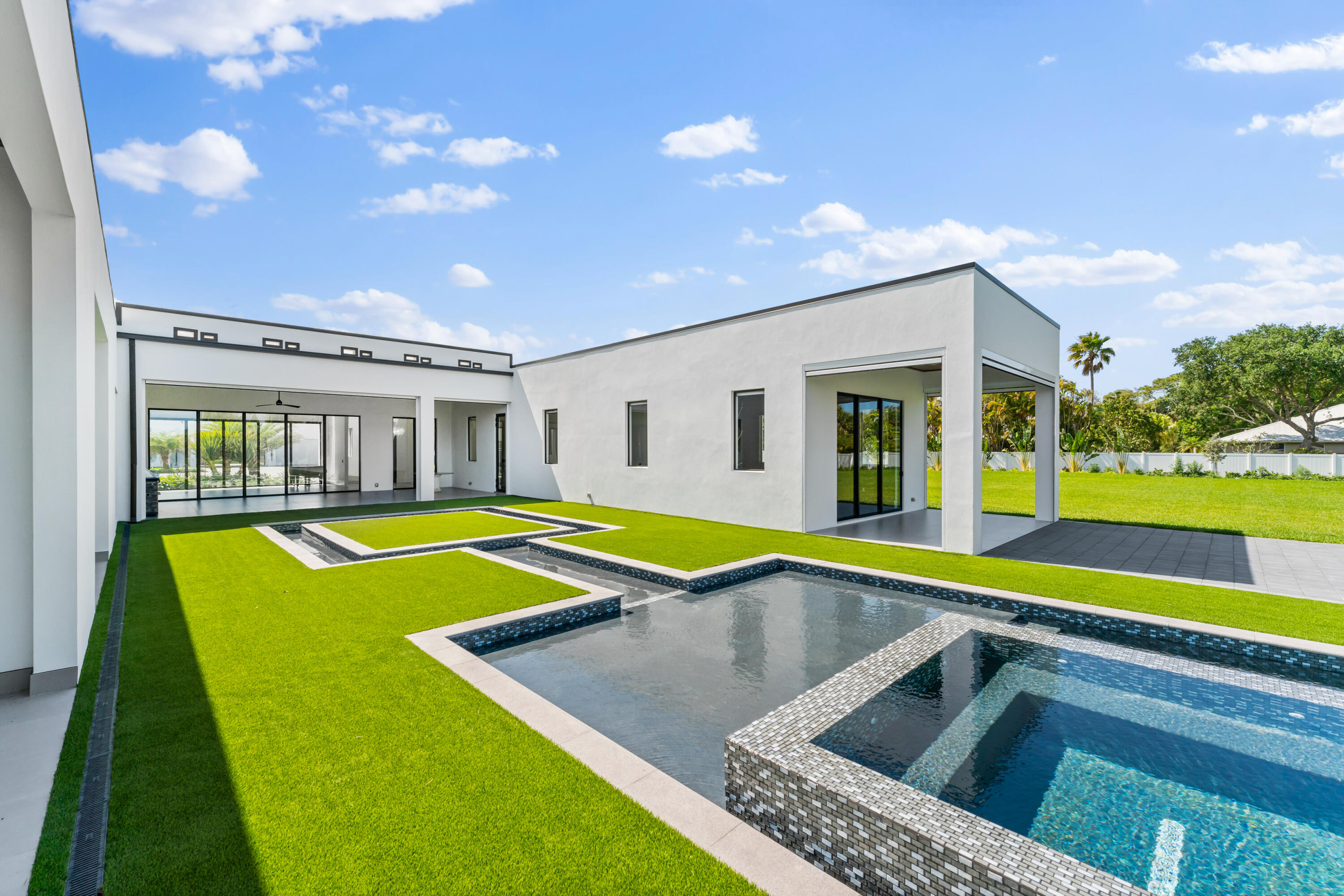 main property photo 82