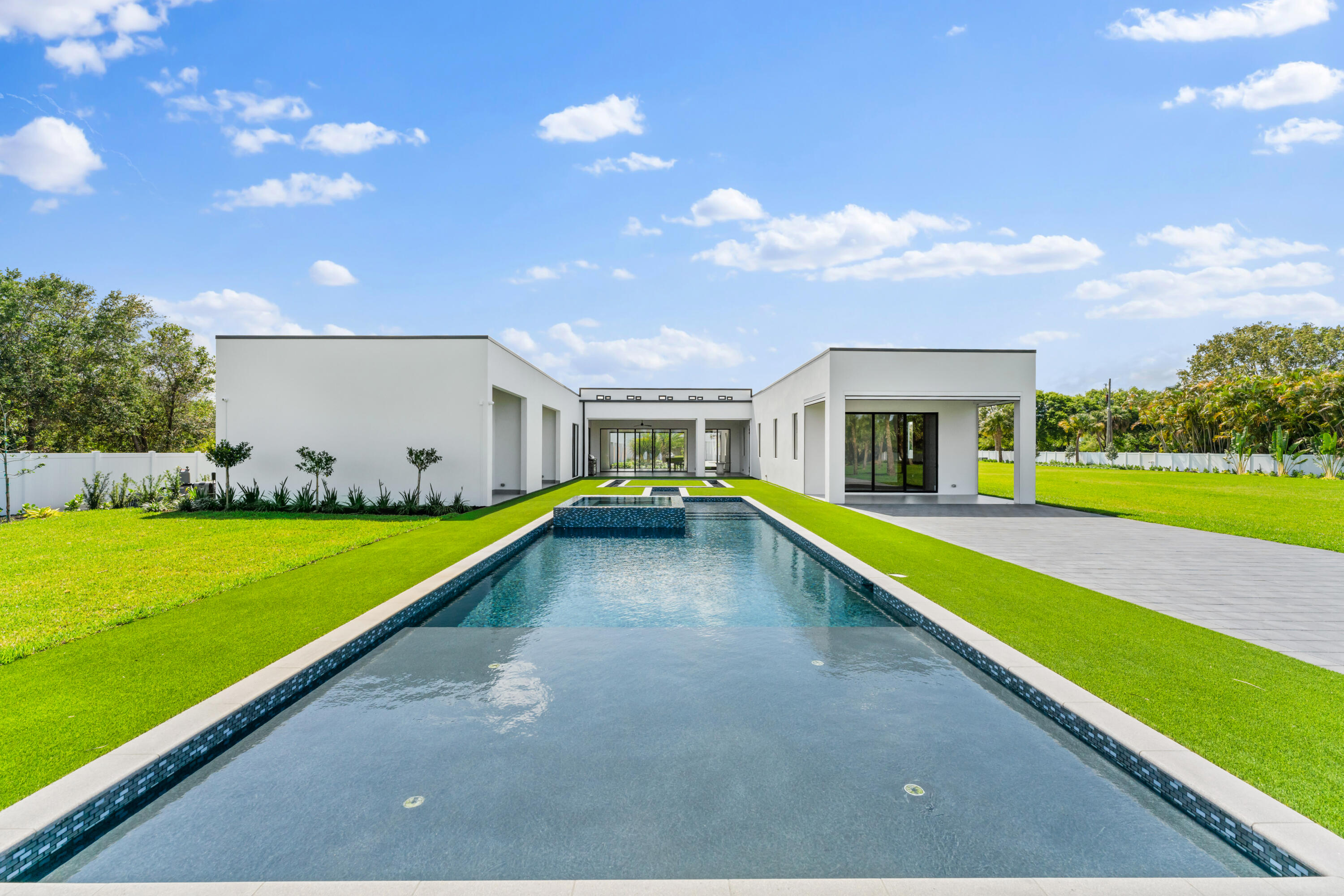 main property photo 86