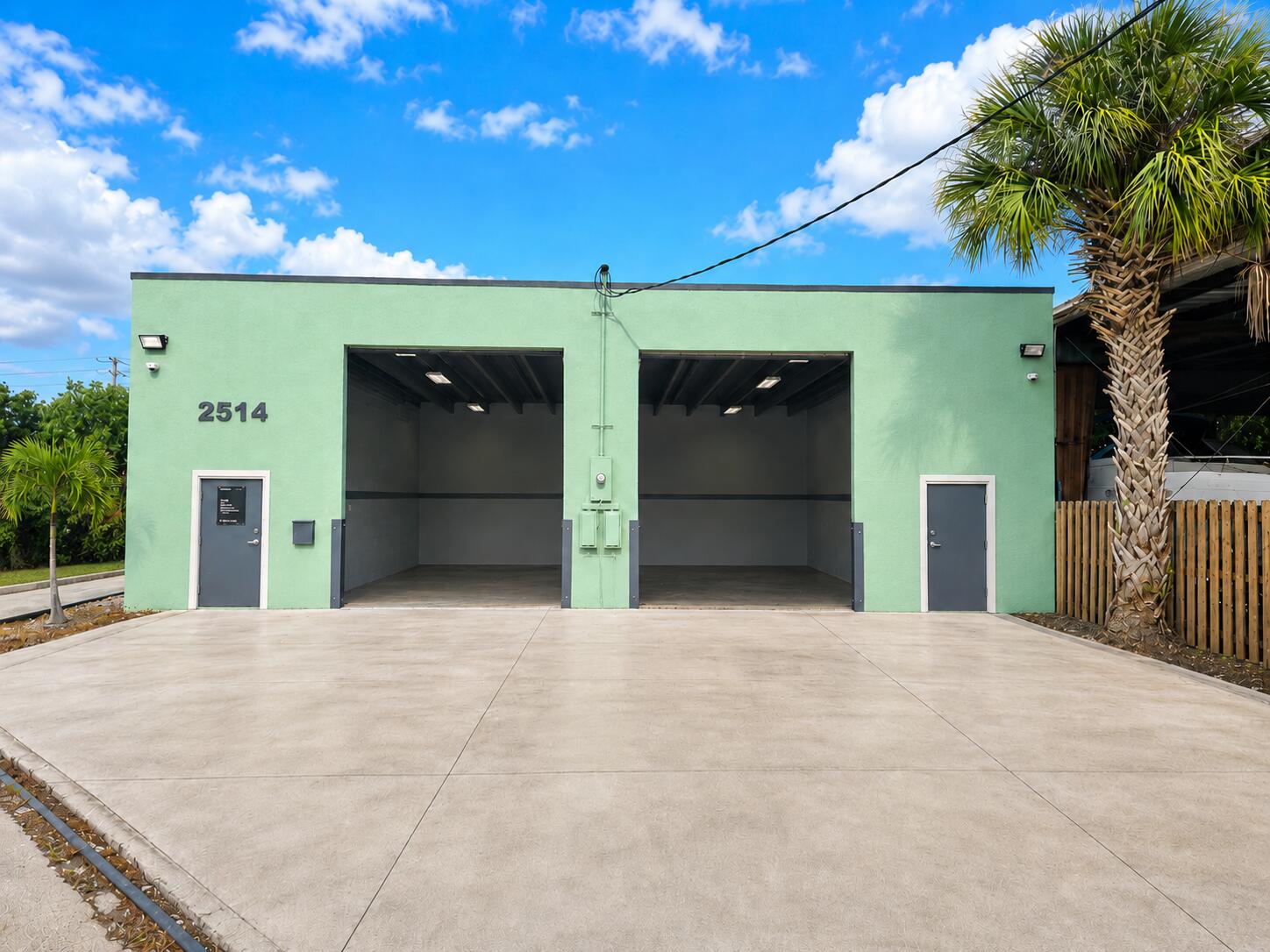 main property photo 19