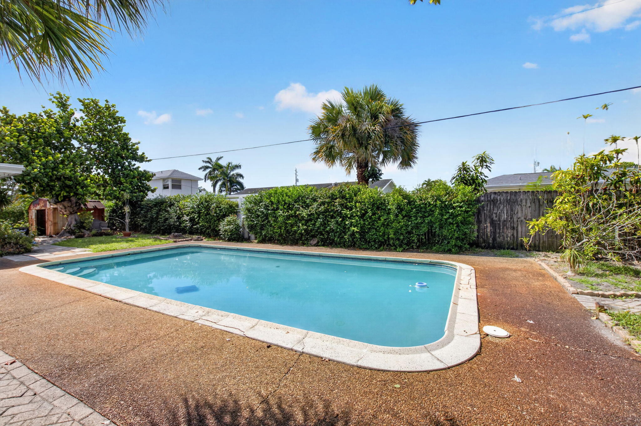 main property photo 43