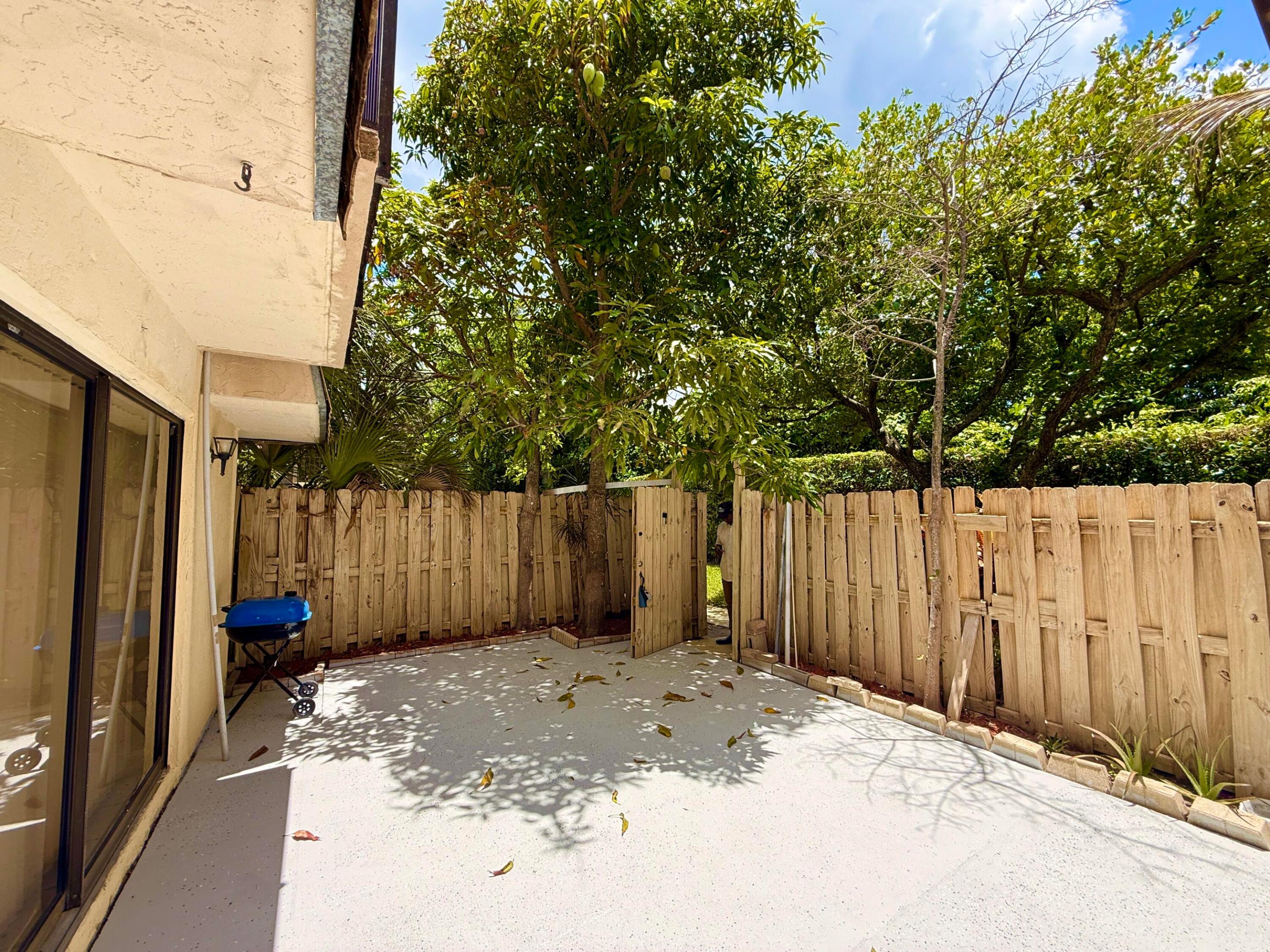 main property photo 76