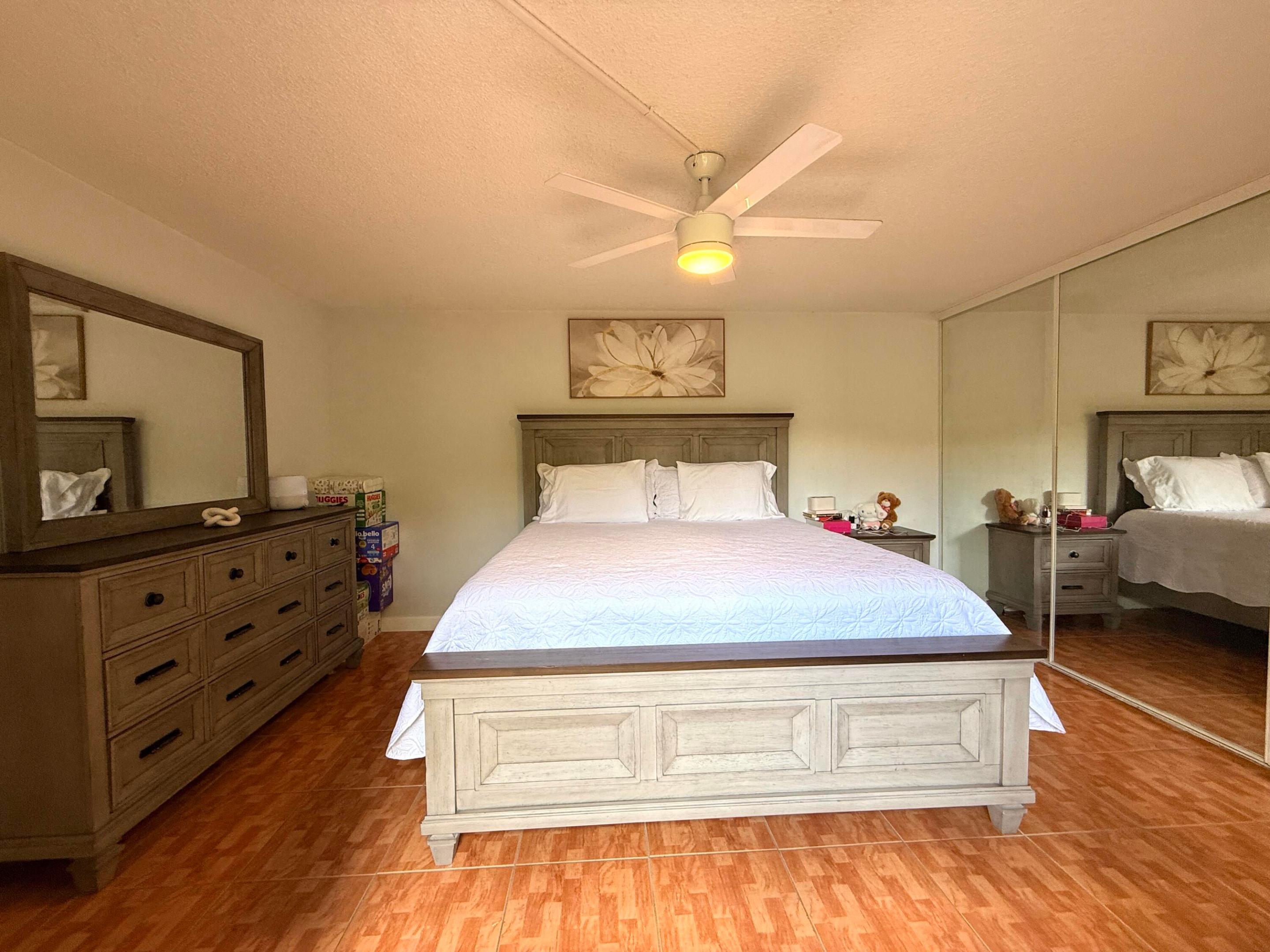 main property photo 79