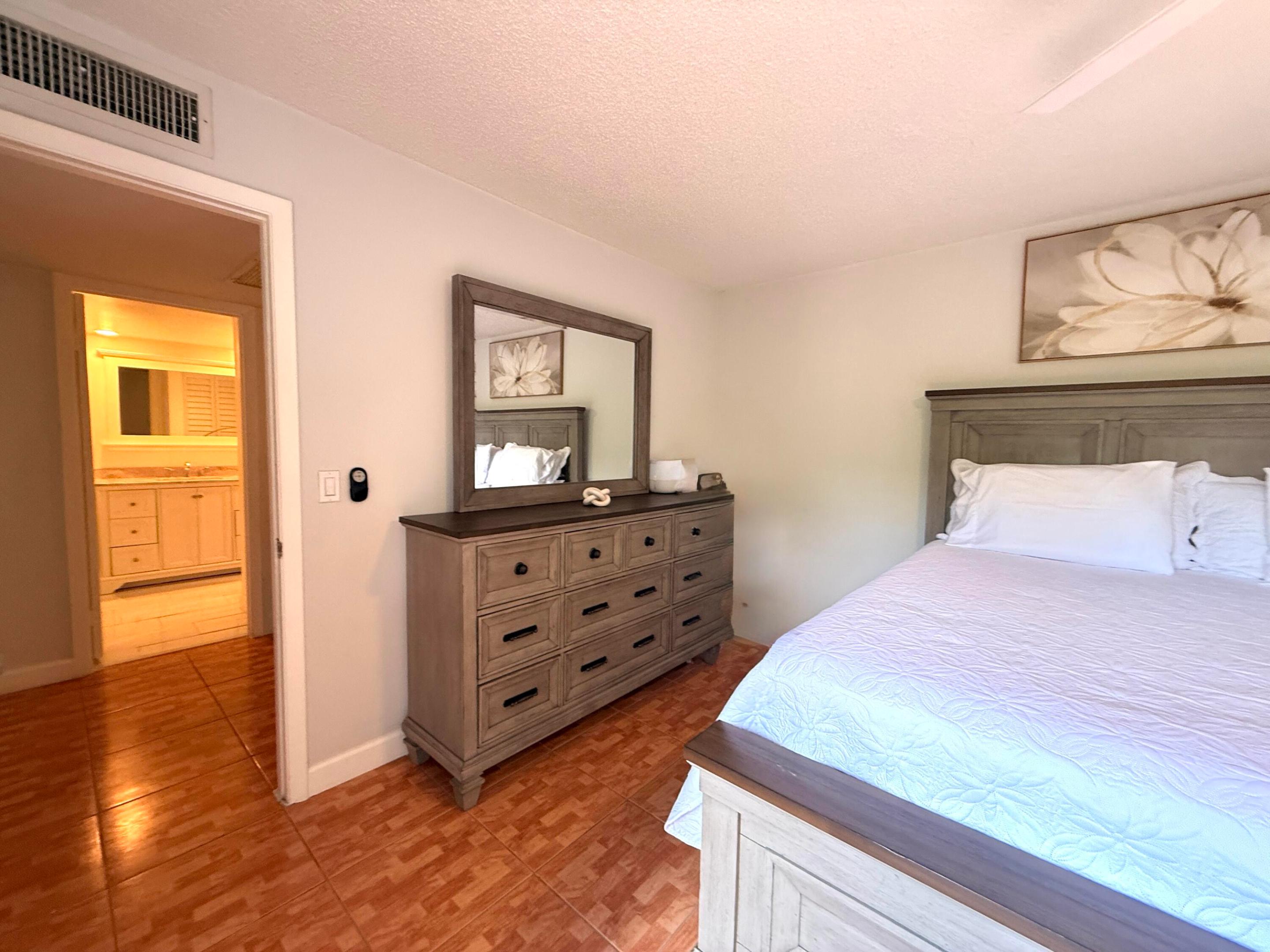 main property photo 80