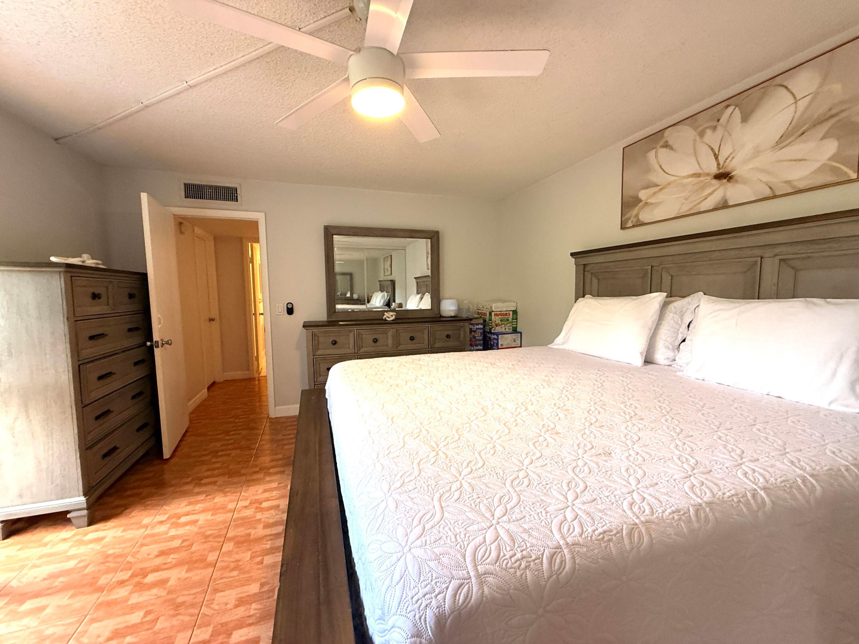 main property photo 81
