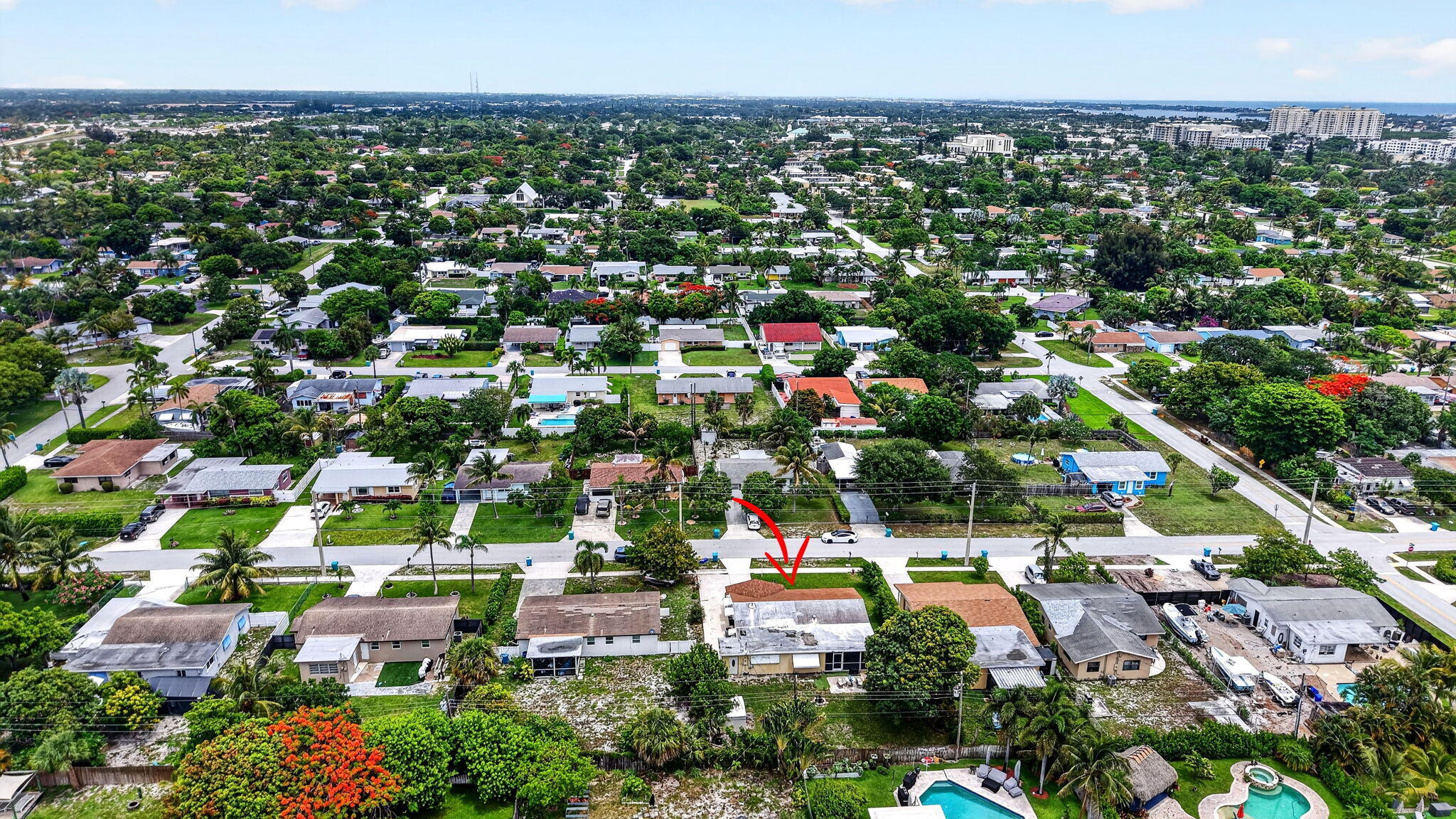main property photo 50