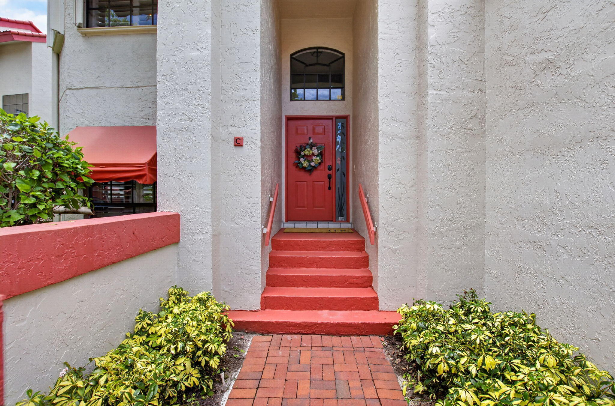 main property photo 18