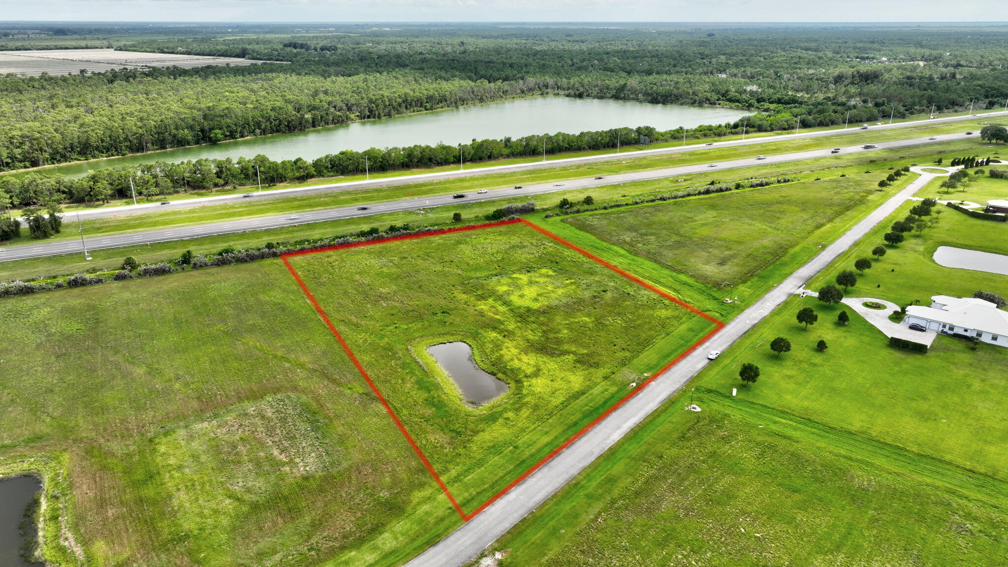 main property photo 8