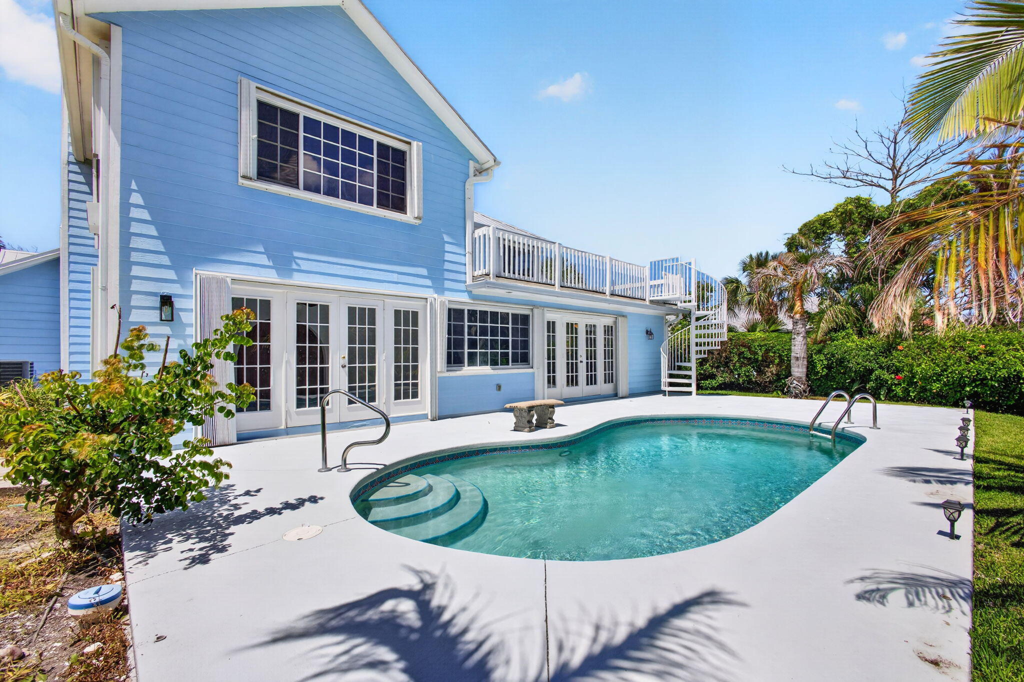 main property photo 5