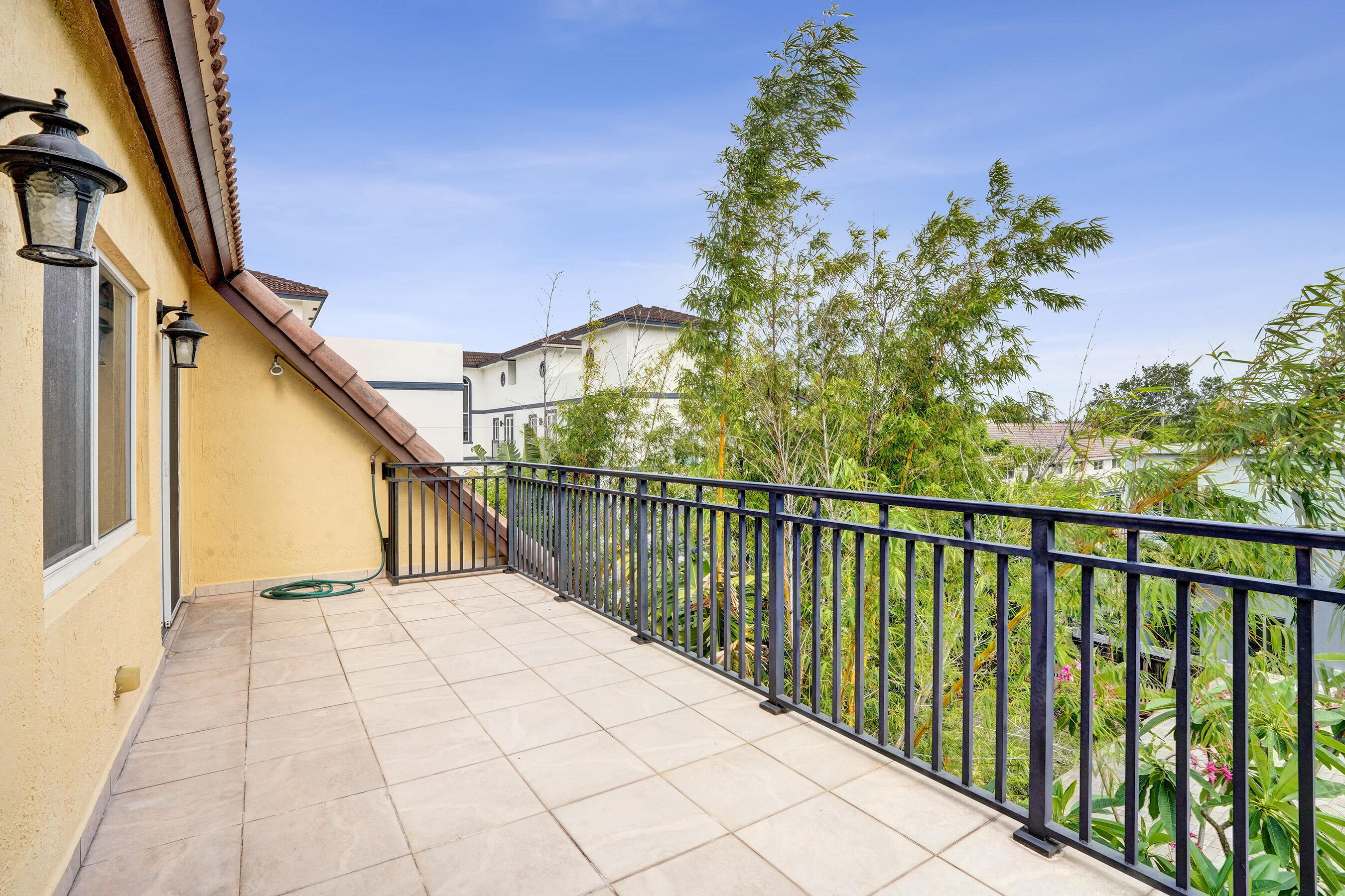 main property photo 69