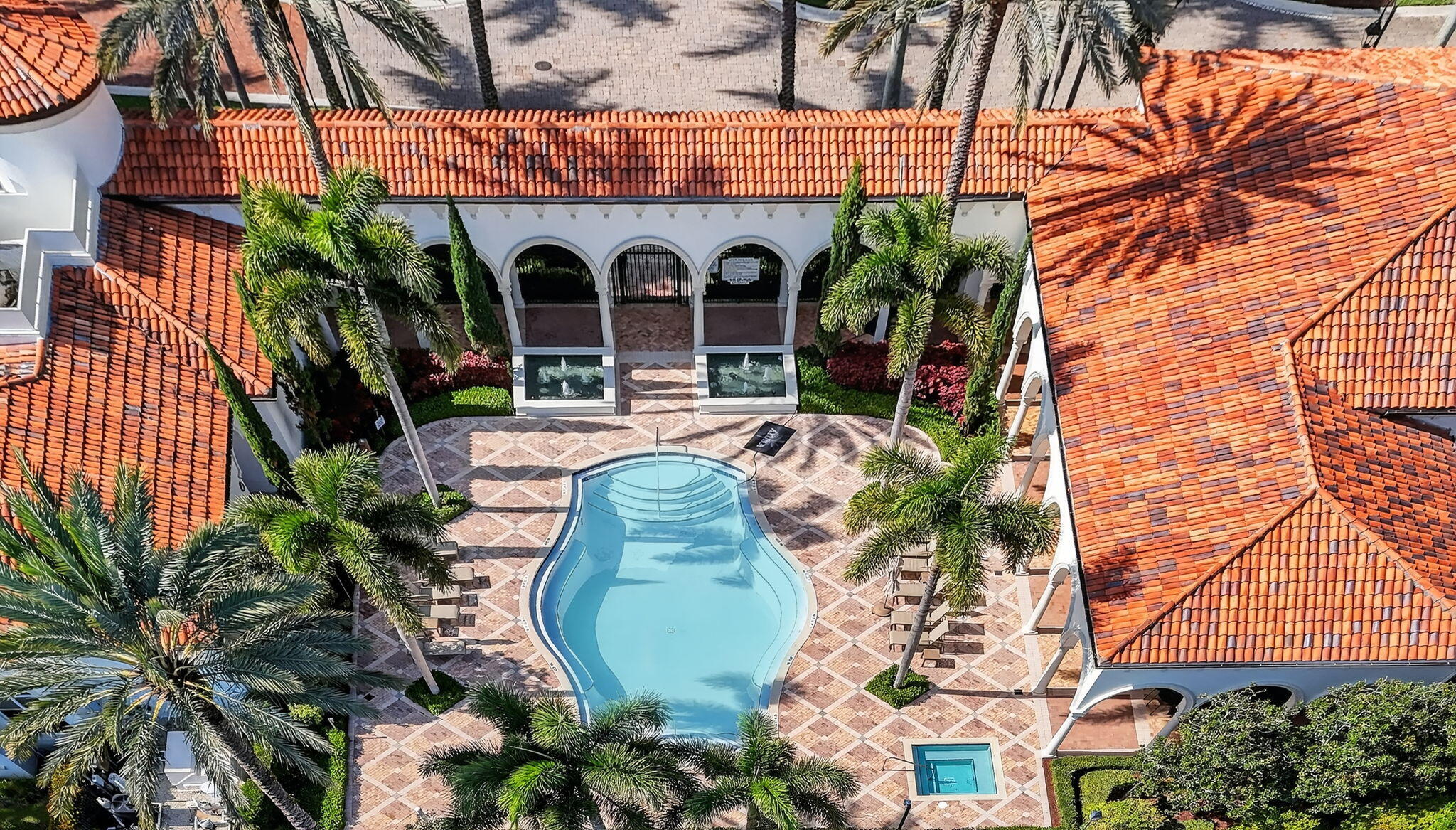 main property photo 77
