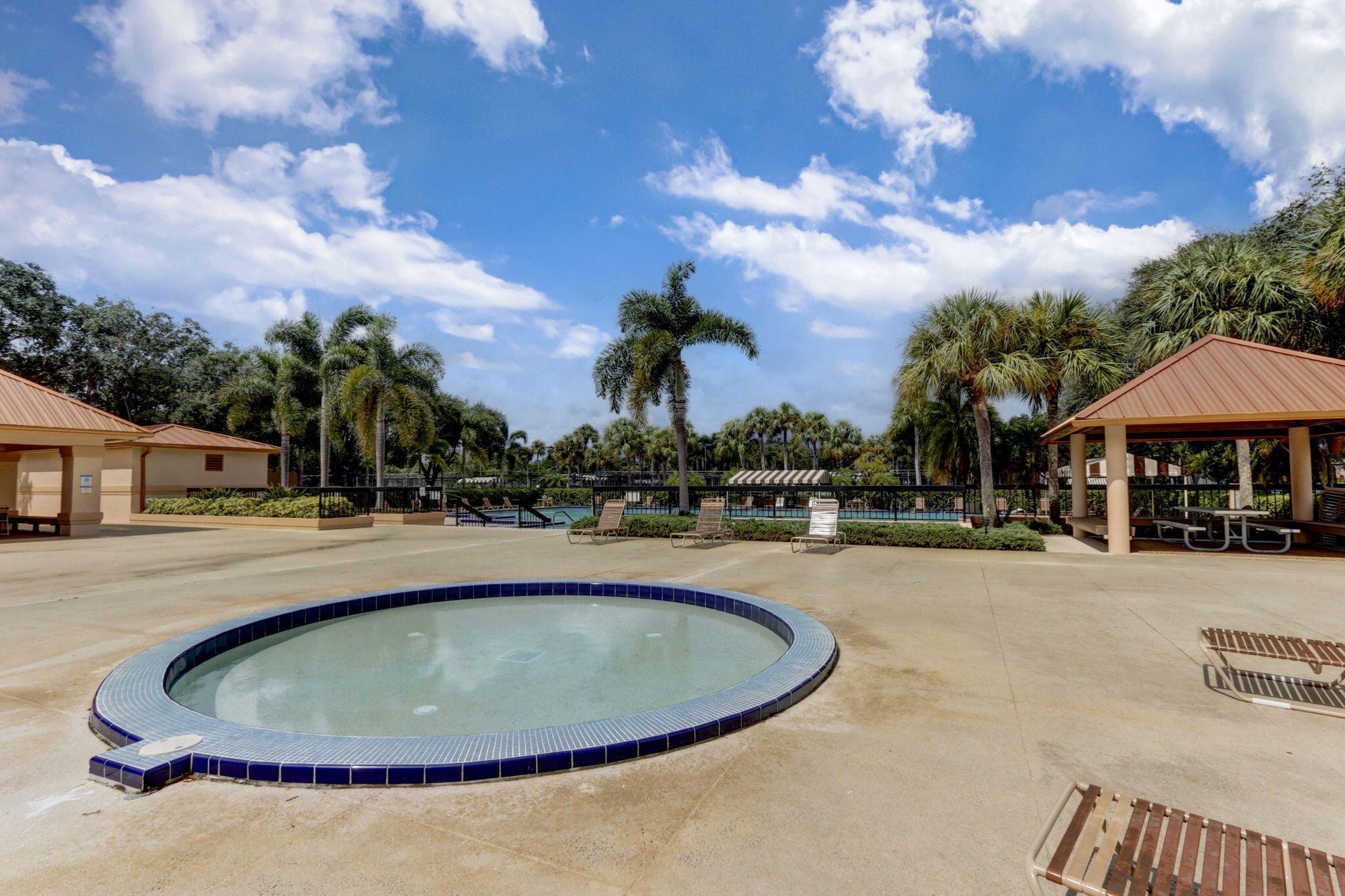 main property photo 67