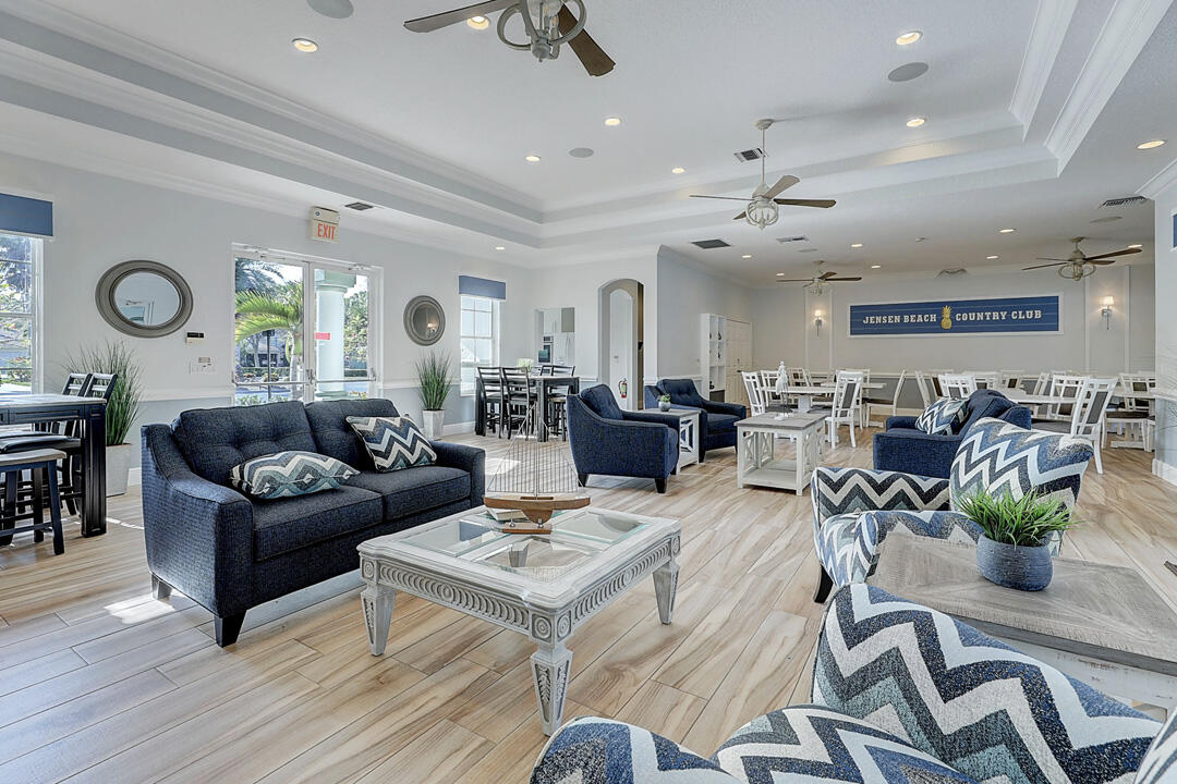 property viewer photo 44