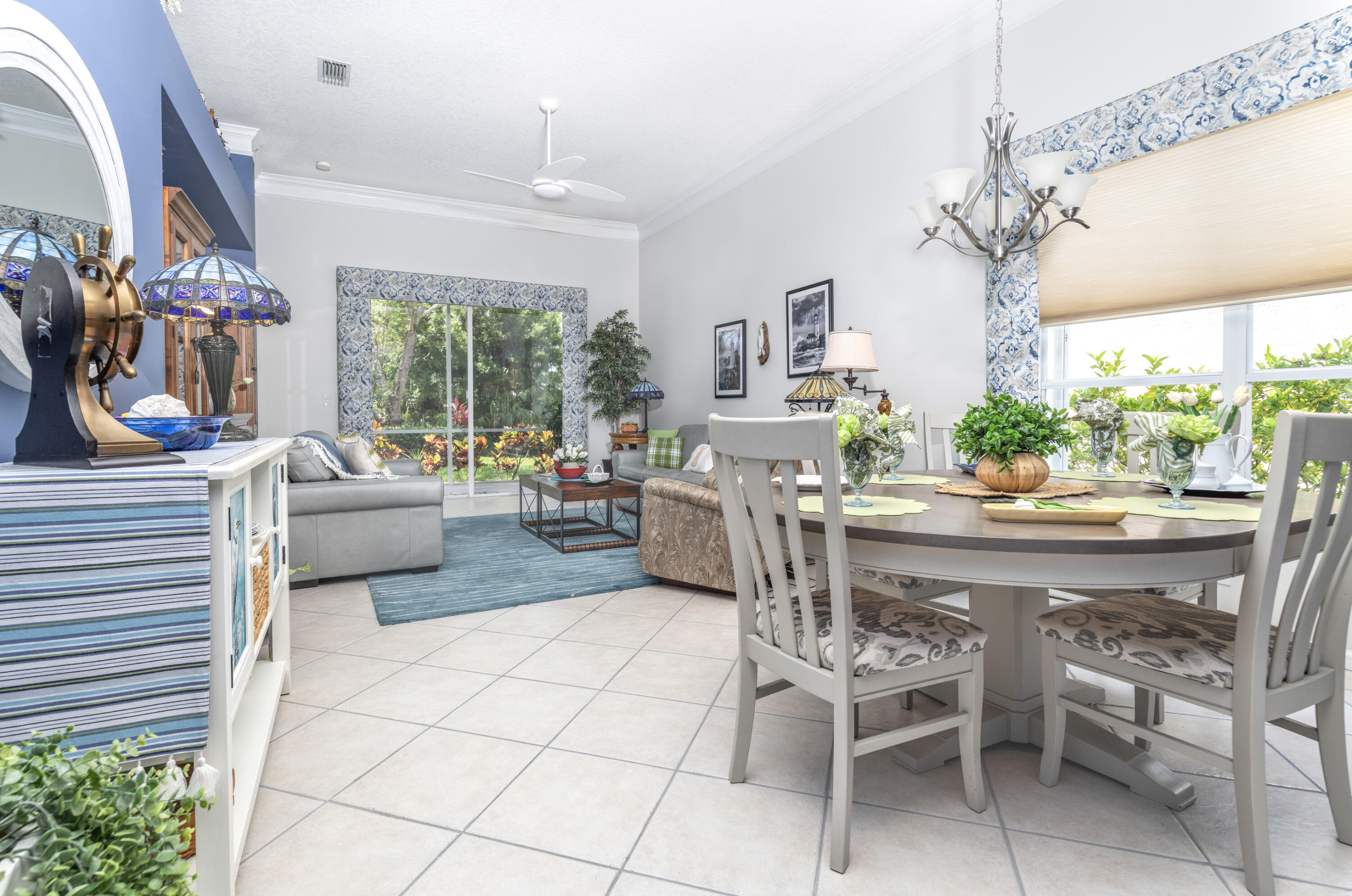 property viewer photo 7