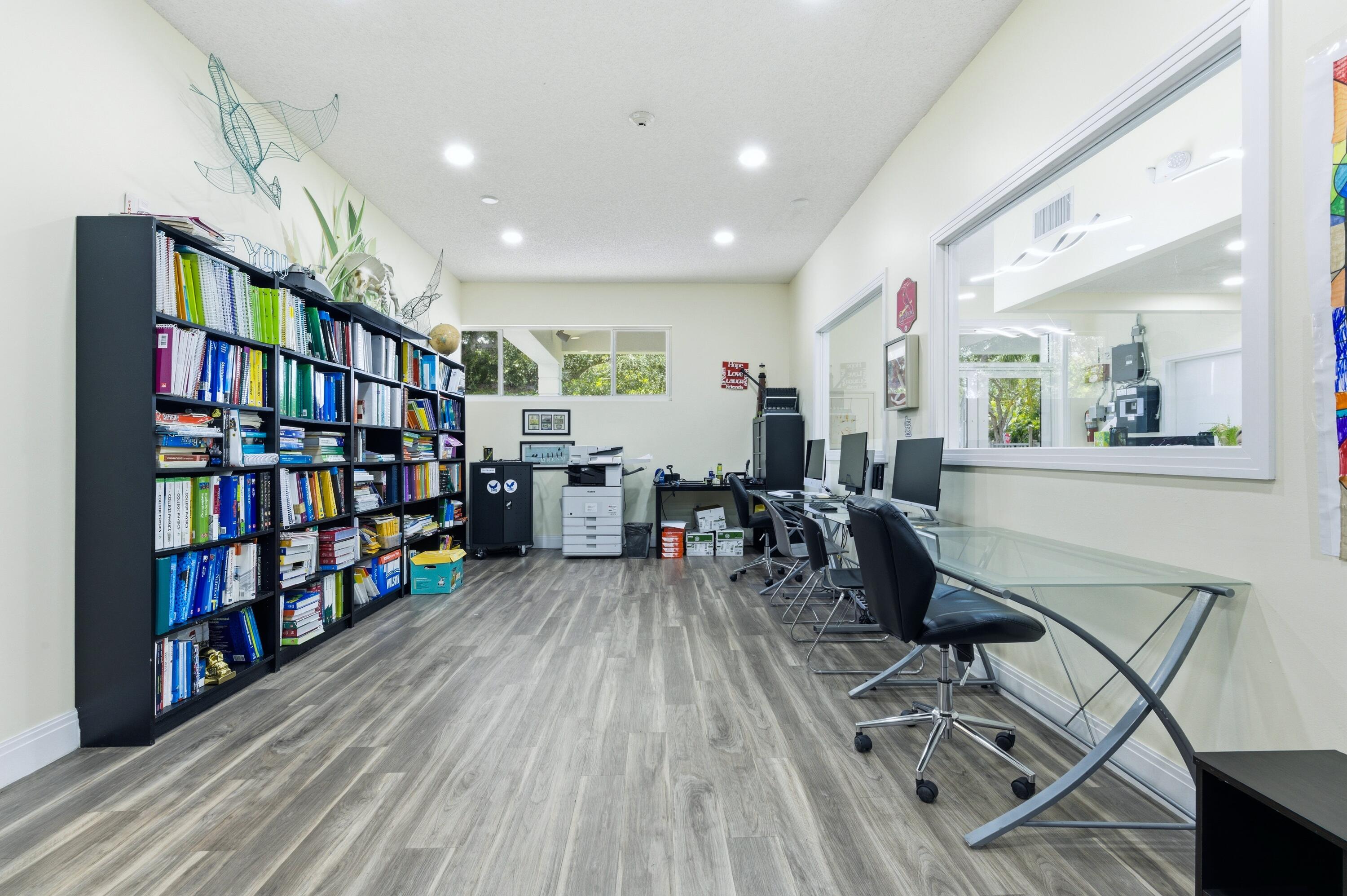 main property photo 20