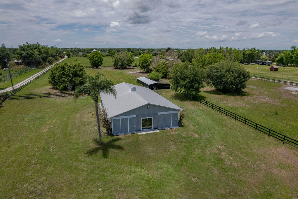 main property photo 44