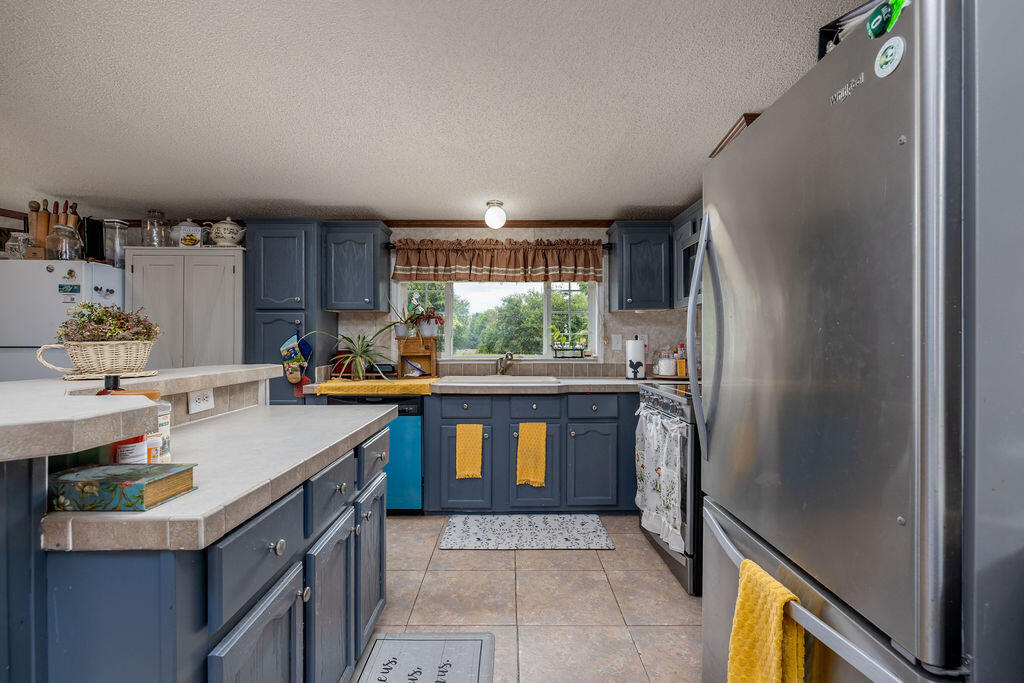 main property photo 62