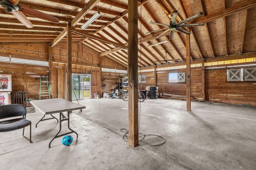 main property photo 70