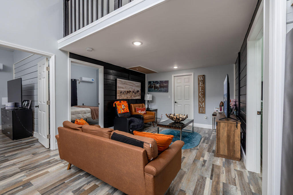 main property photo 73