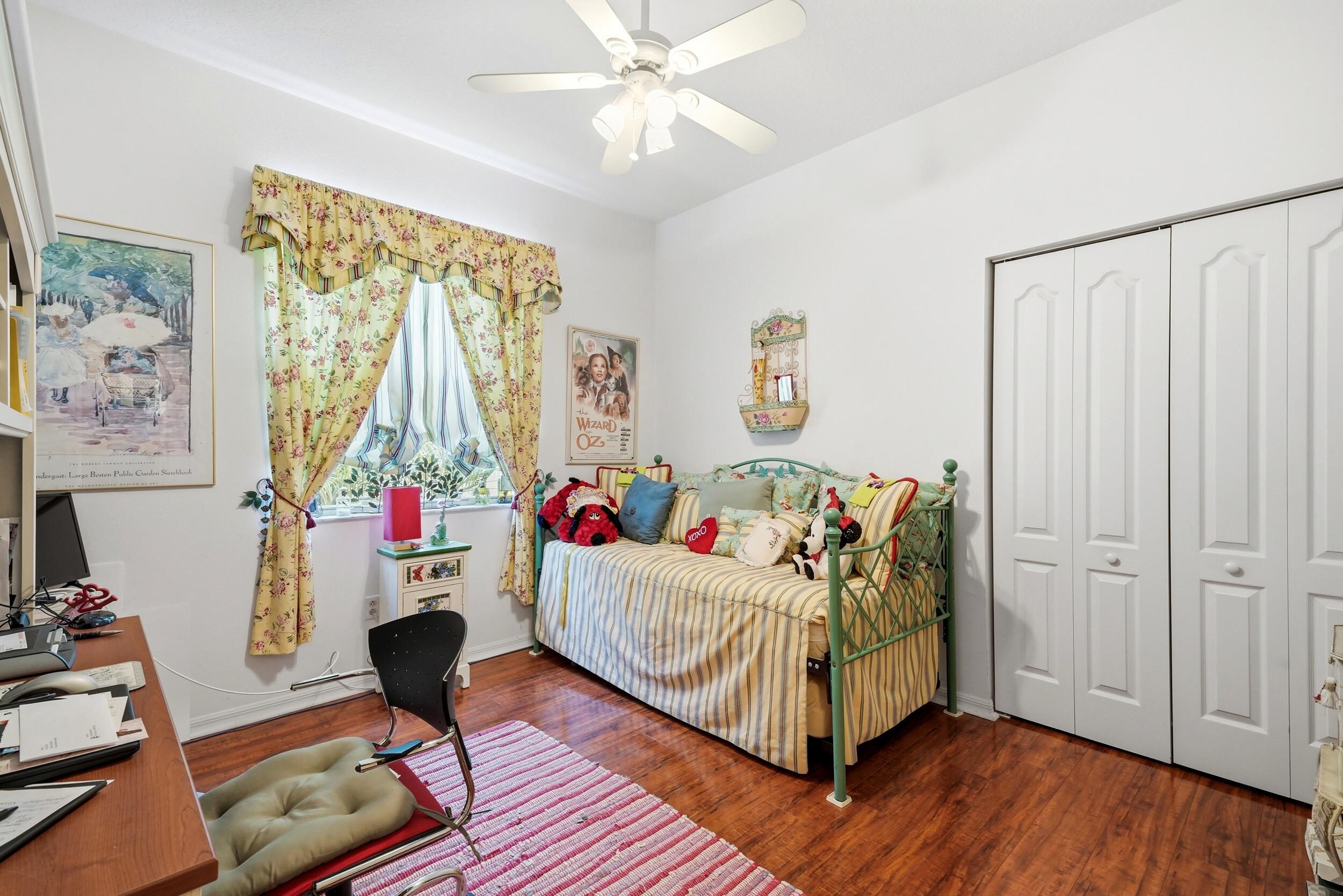 main property photo 18