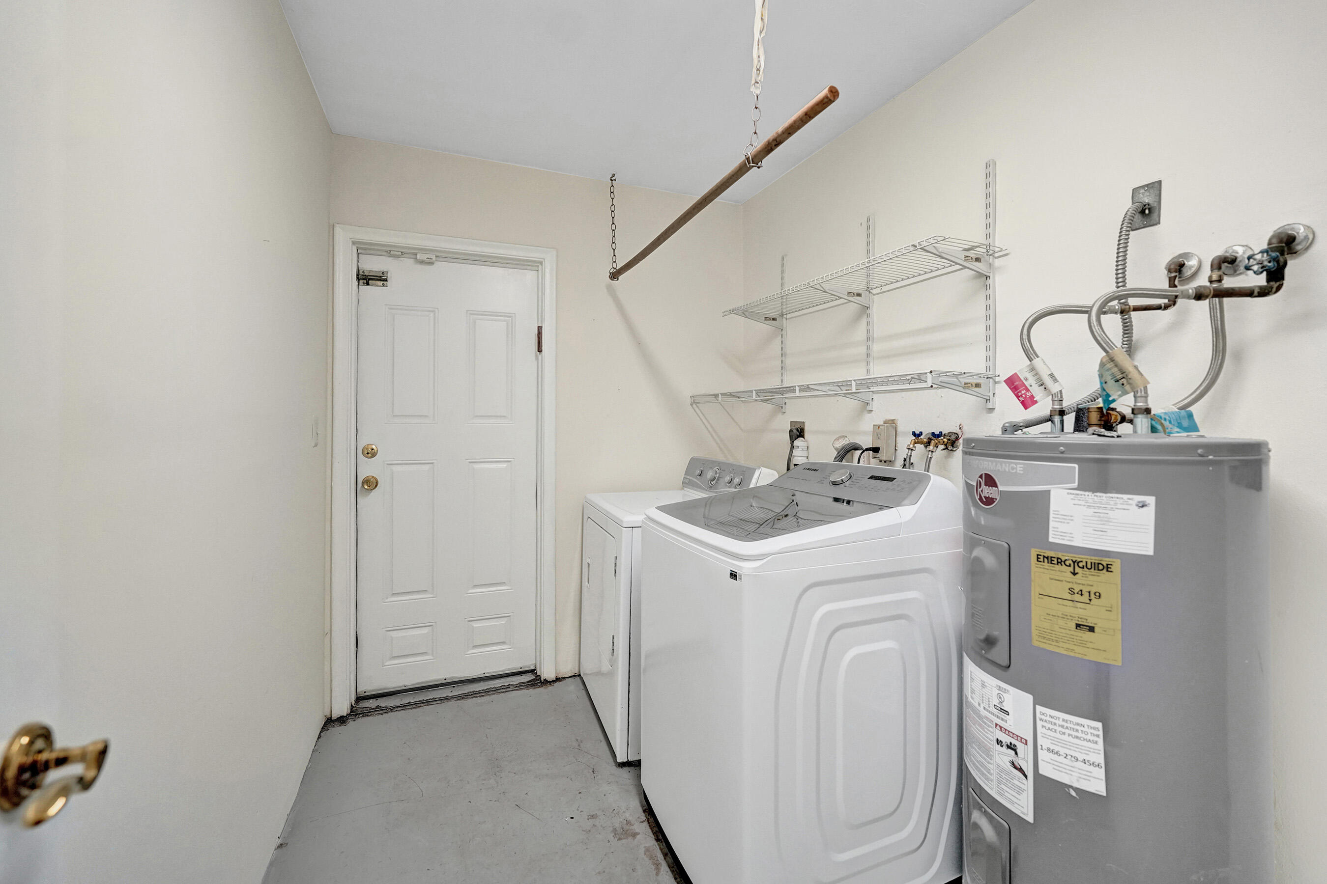 main property photo 23