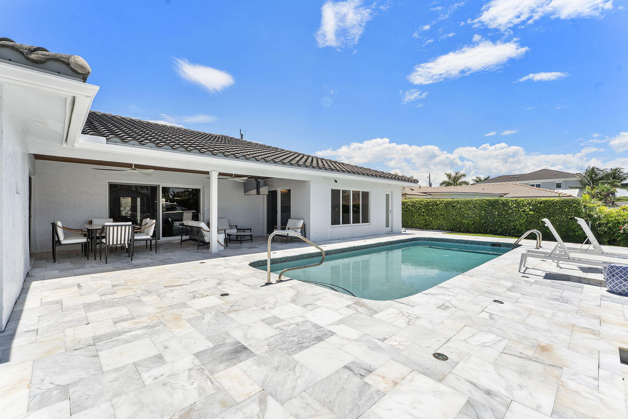 main property photo 70