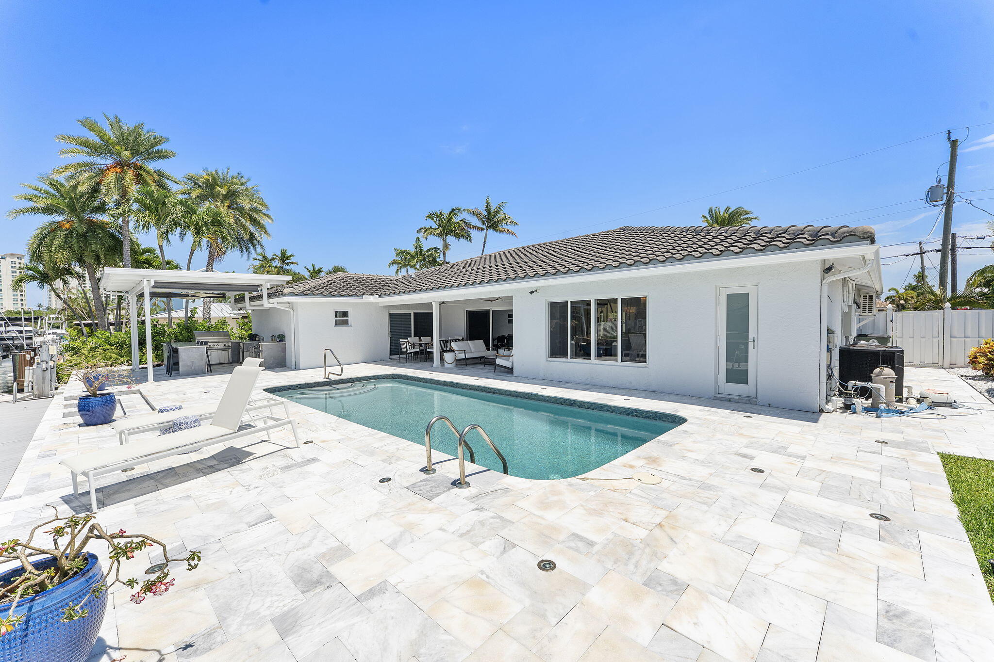 main property photo 71