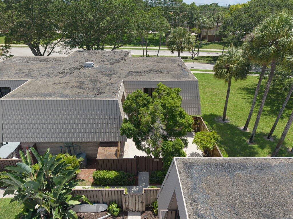 main property photo 53