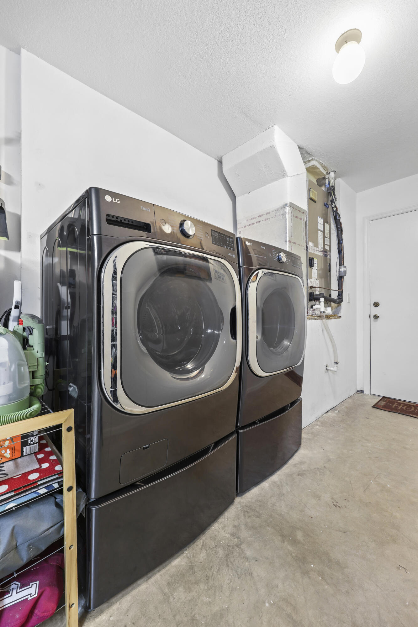 property viewer photo 39