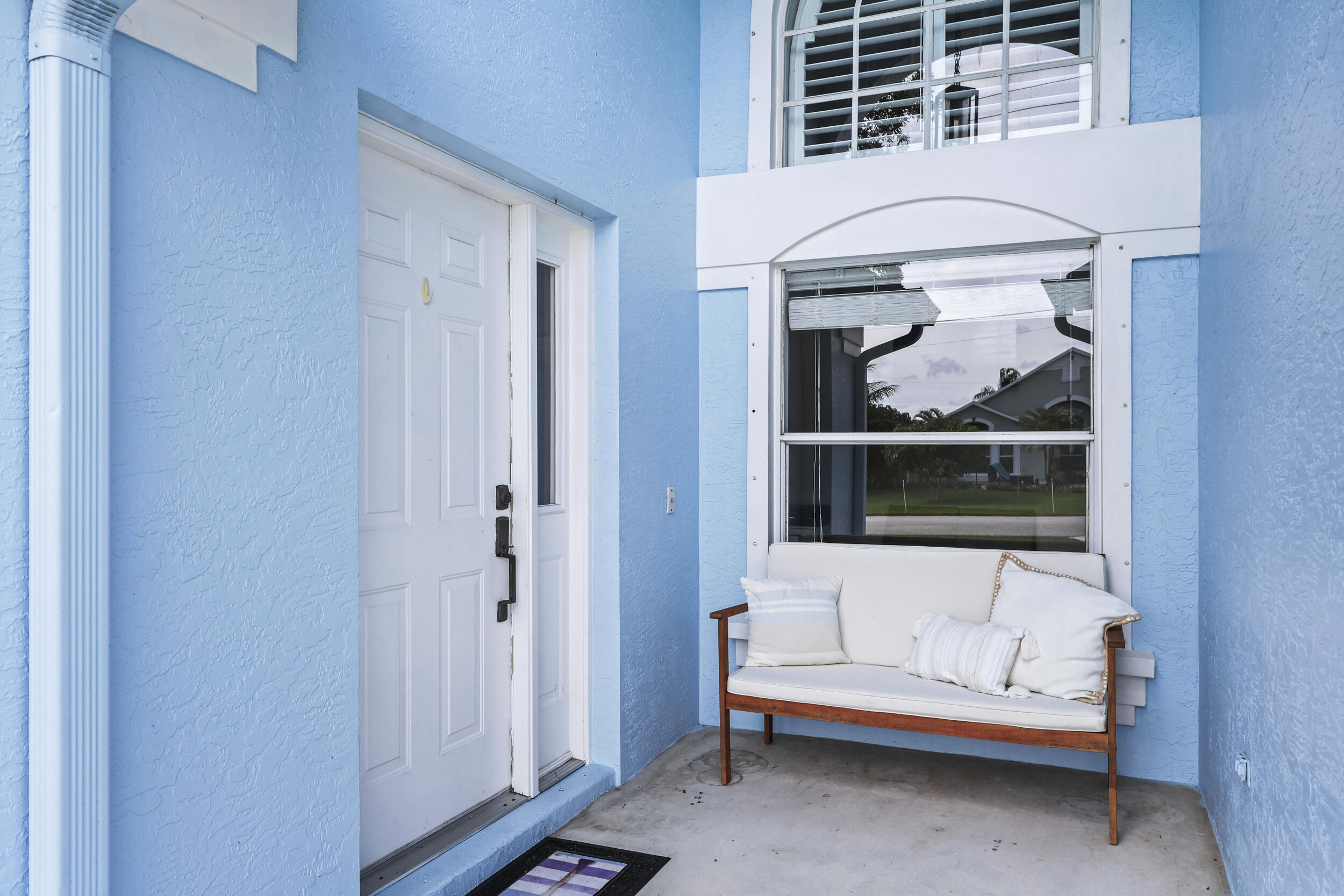 property viewer photo 4