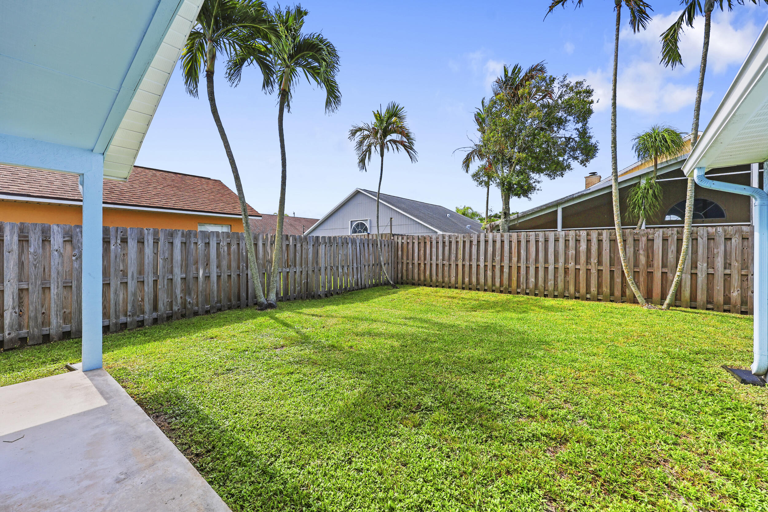 property viewer photo 46