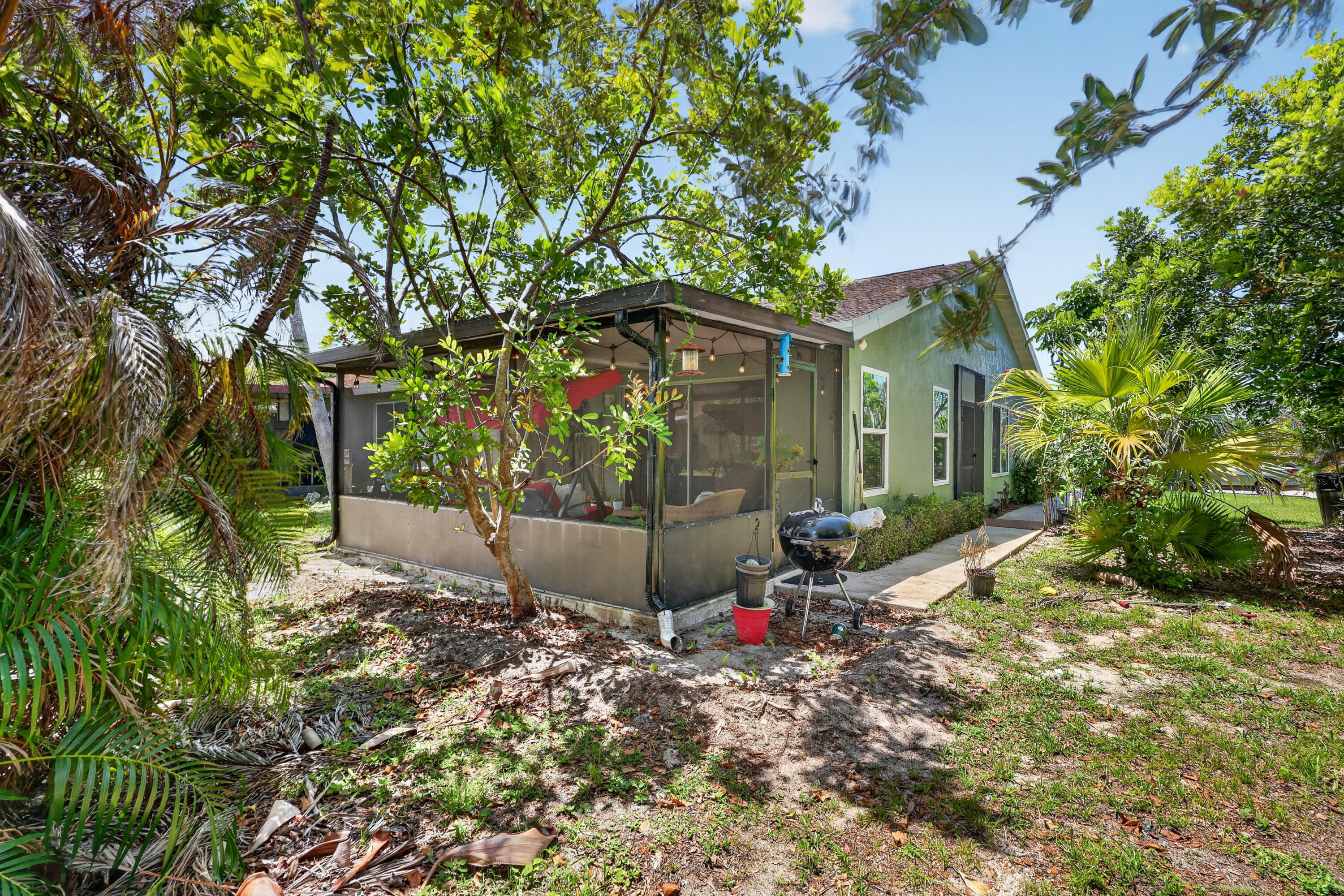 main property photo 46
