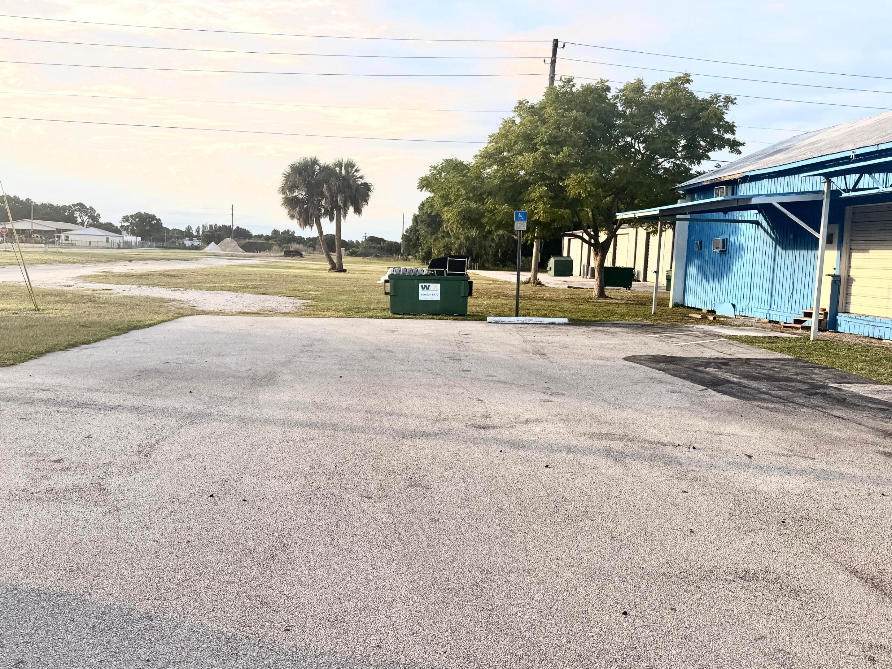 main property photo 6