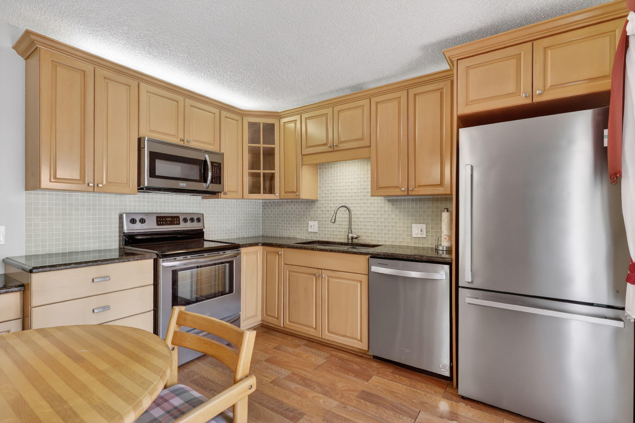 main property photo 17