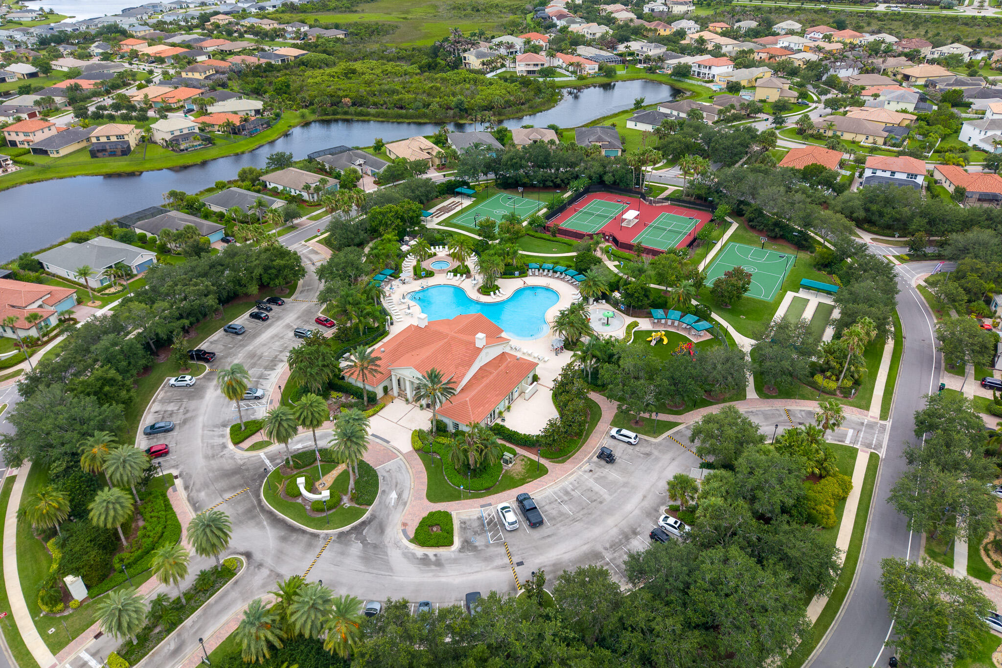 main property photo 44
