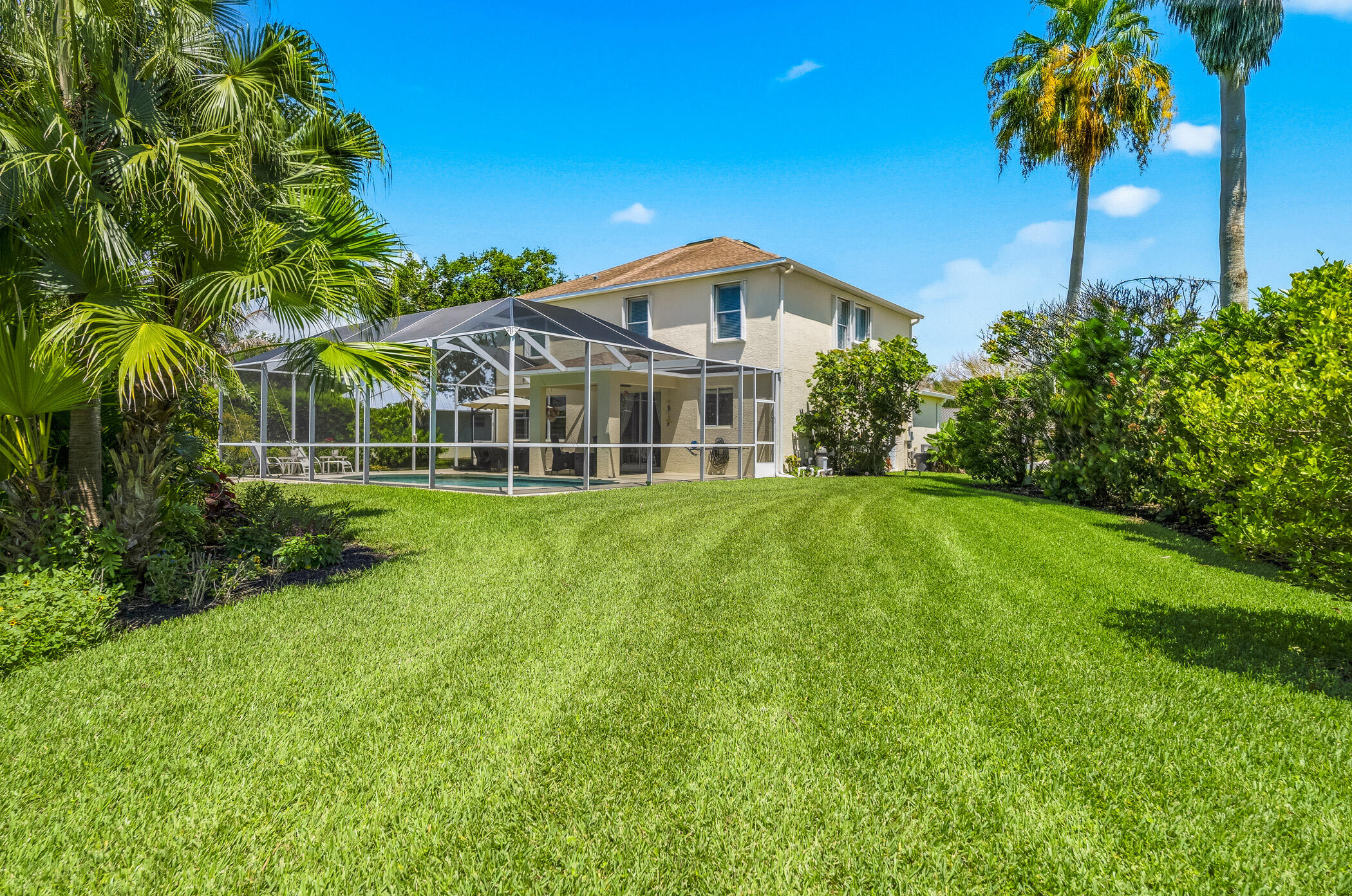 main property photo 78