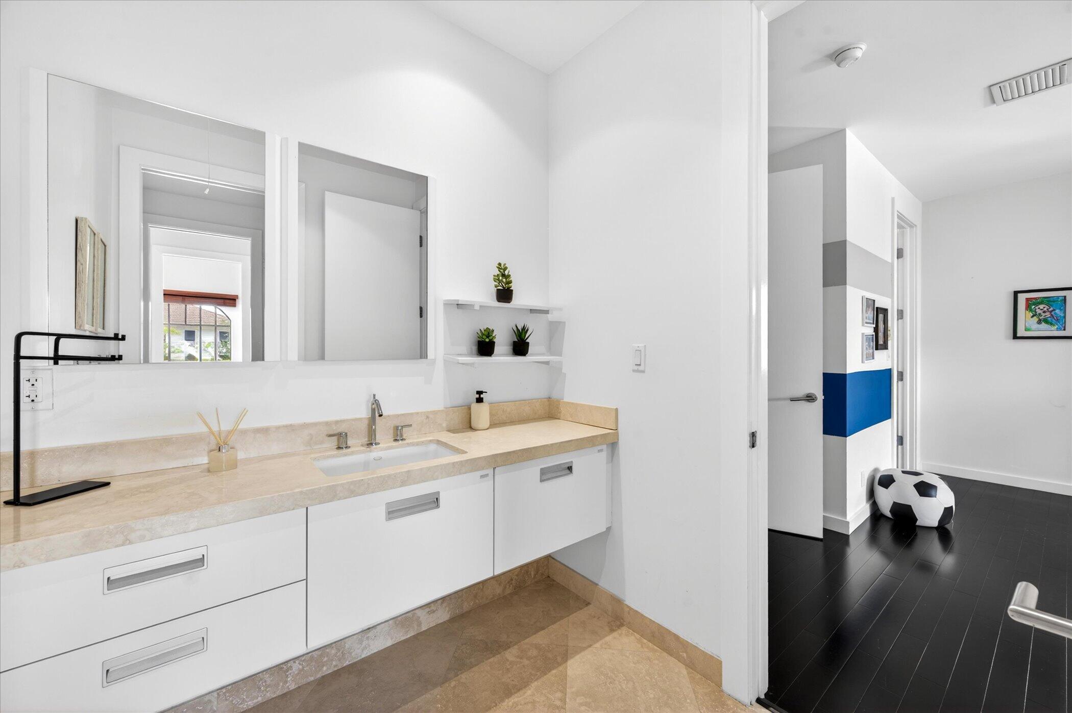 main property photo 63