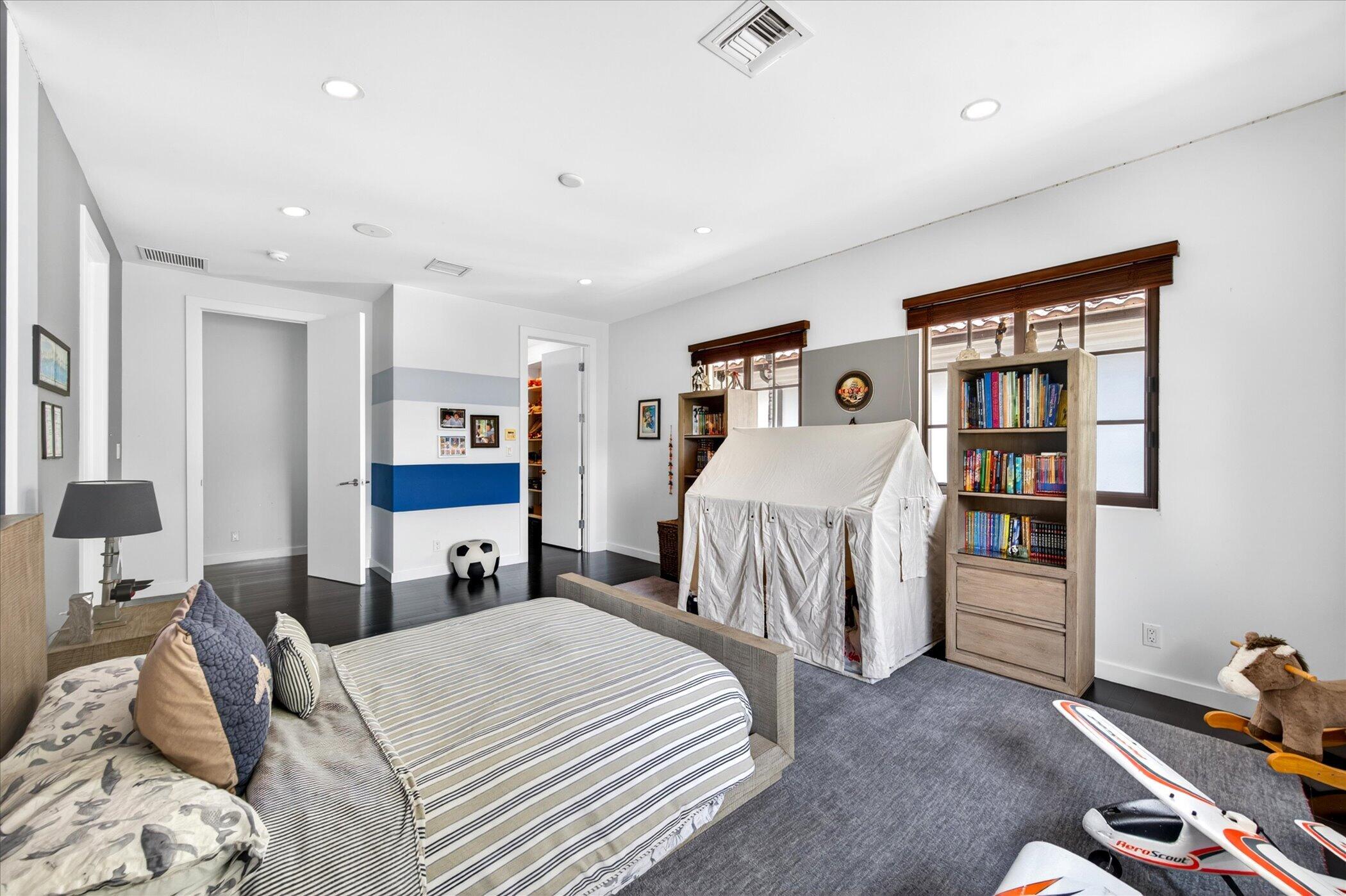 main property photo 64