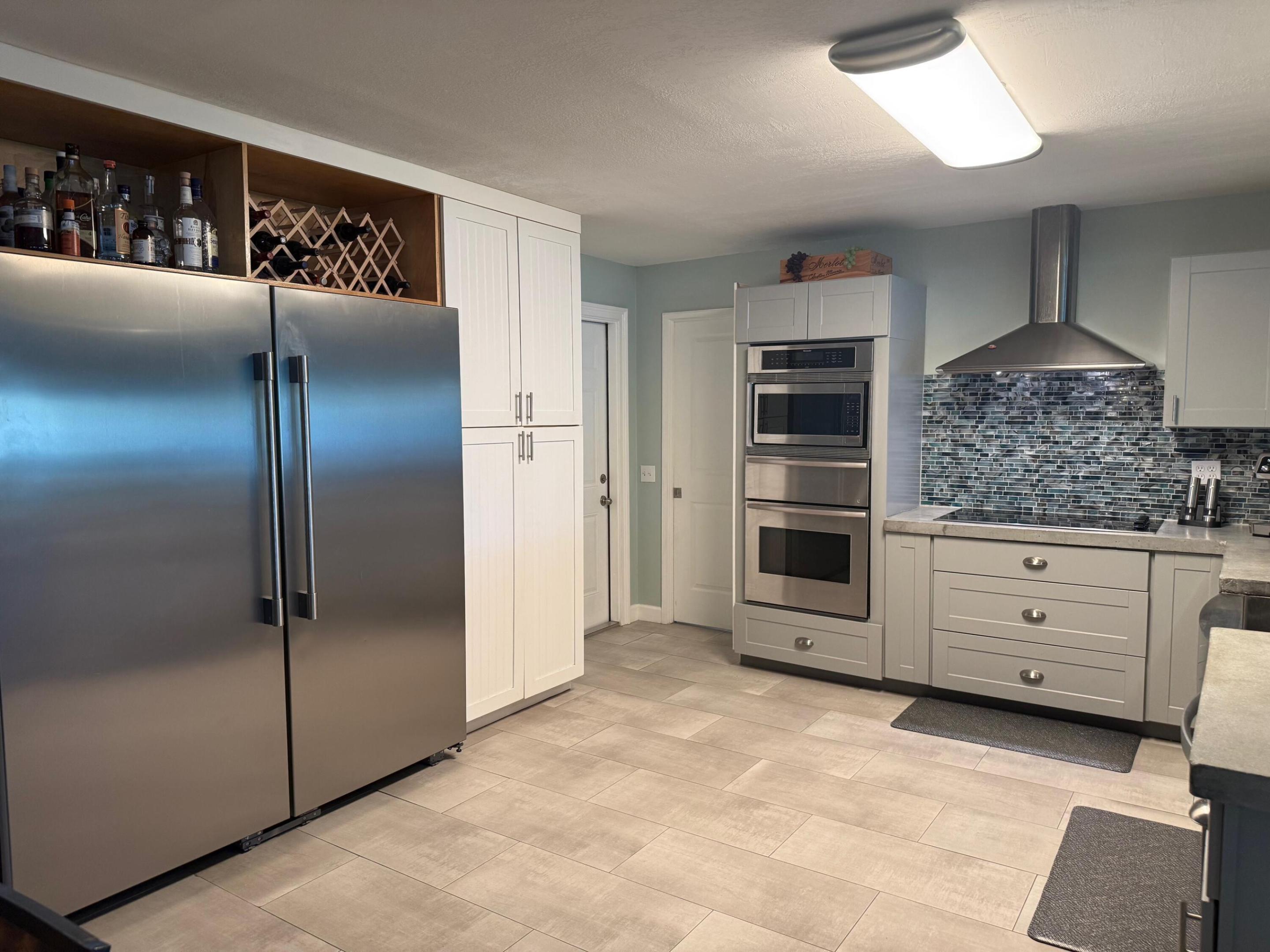 main property photo 59