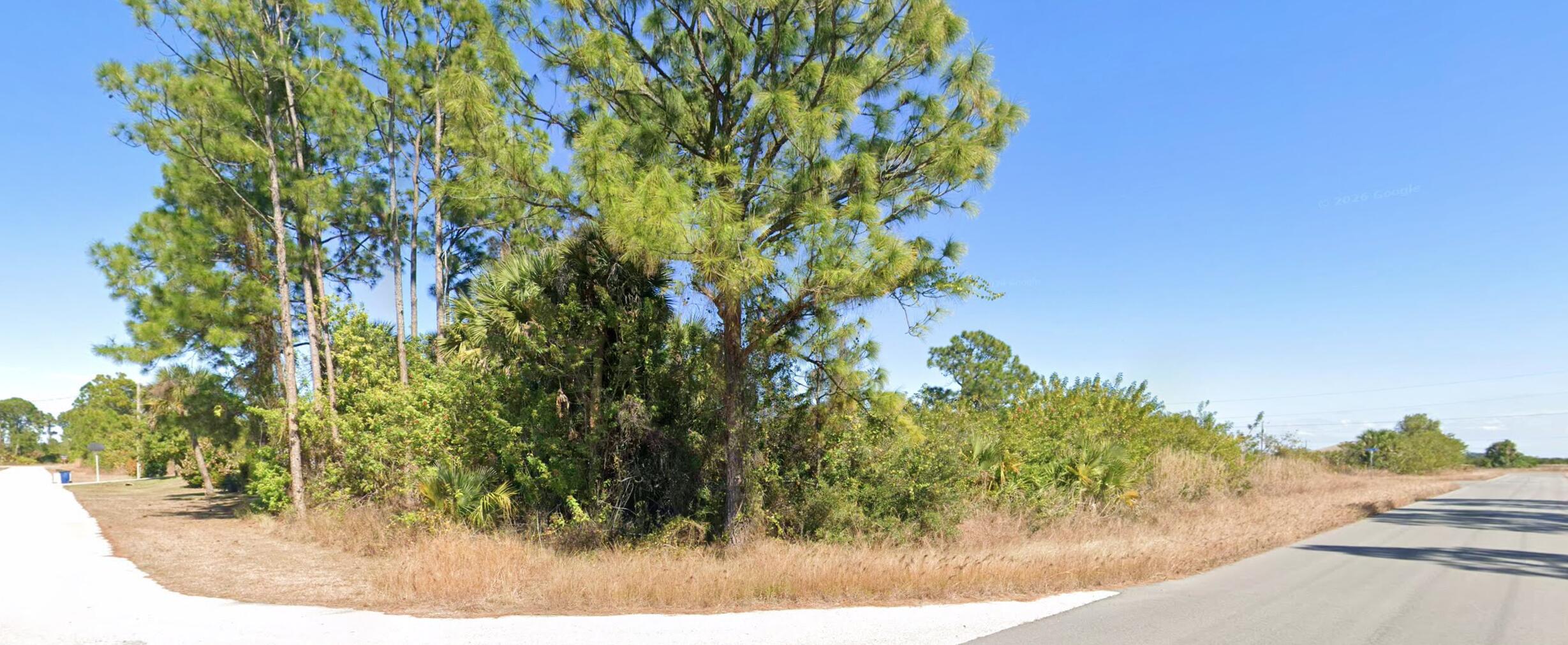 main property photo 8