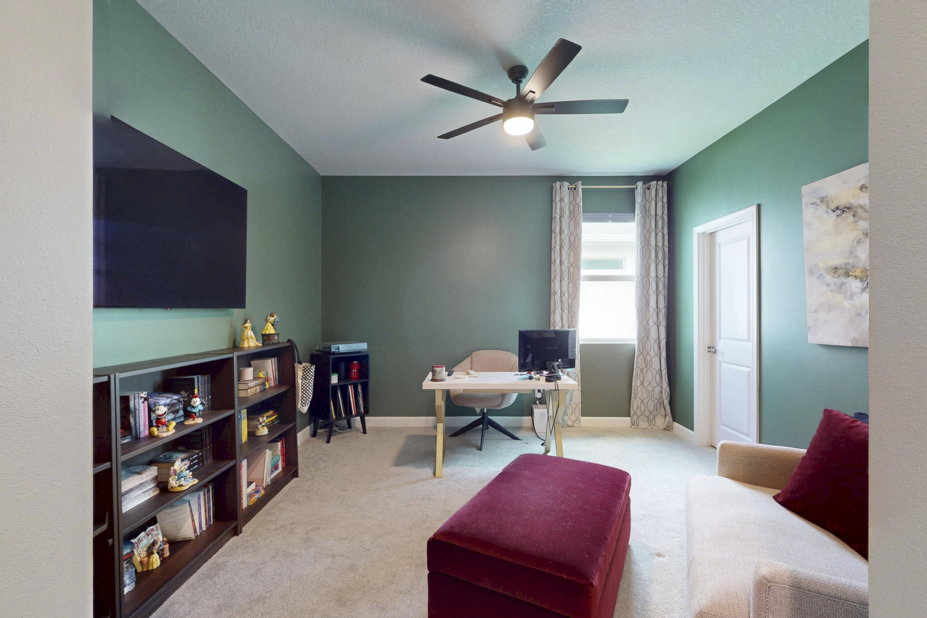 main property photo 7