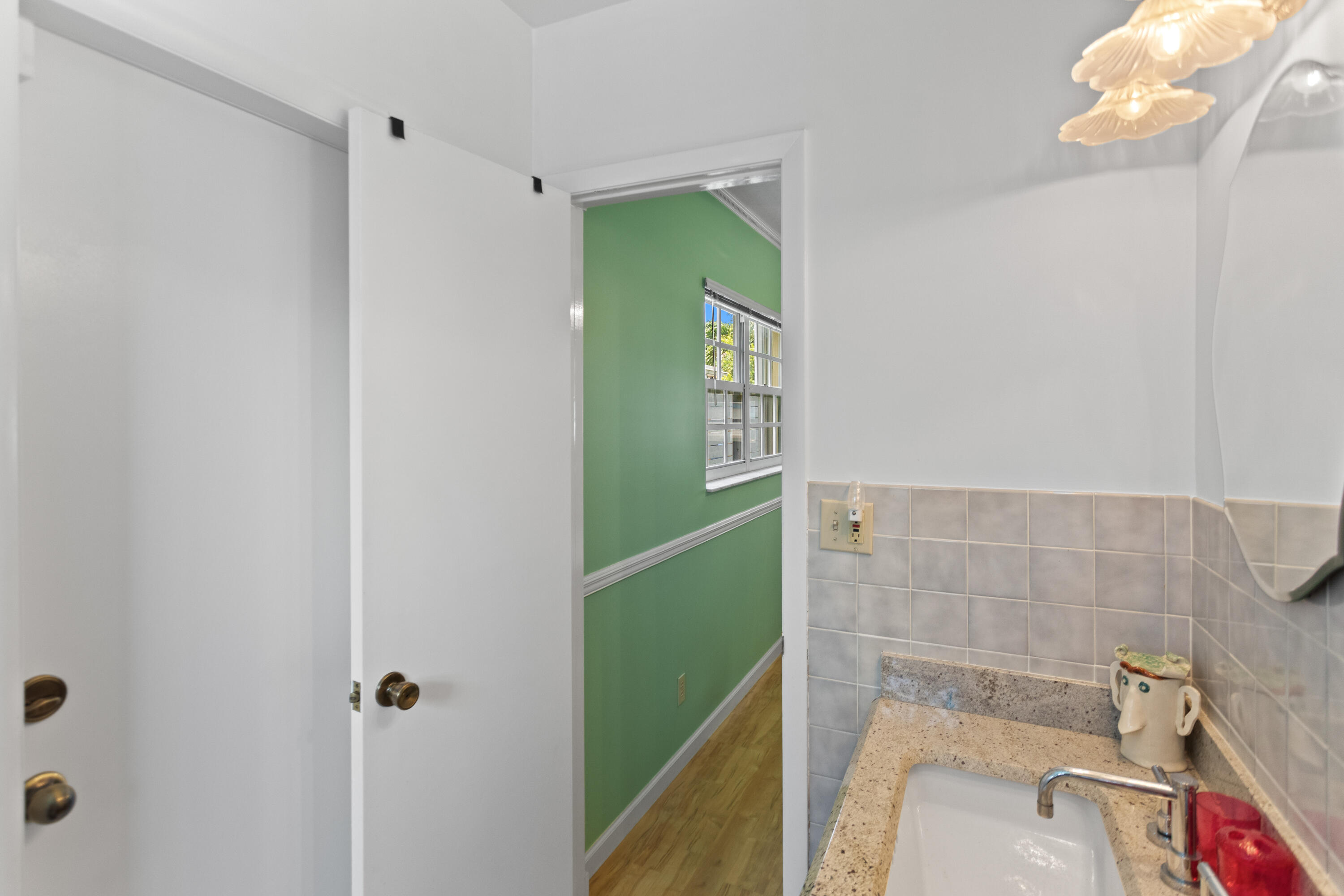 main property photo 59