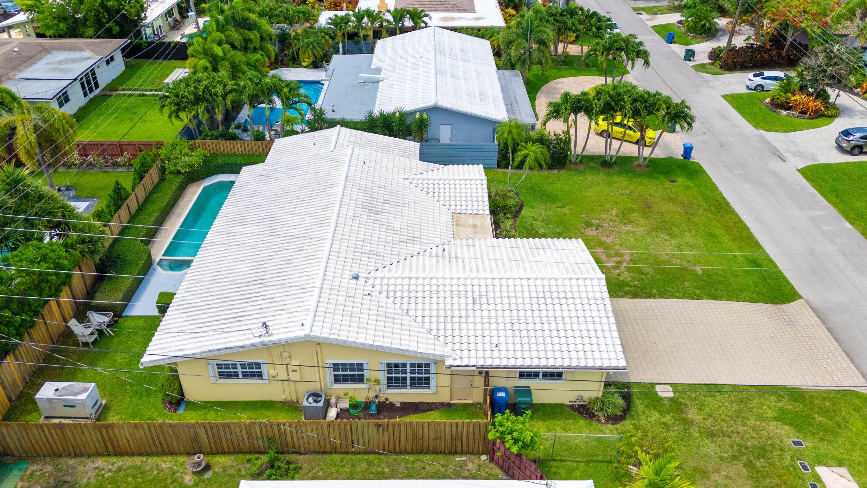 main property photo 77